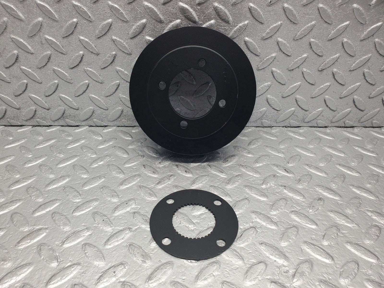 W112 crankshaft pulley used OEM