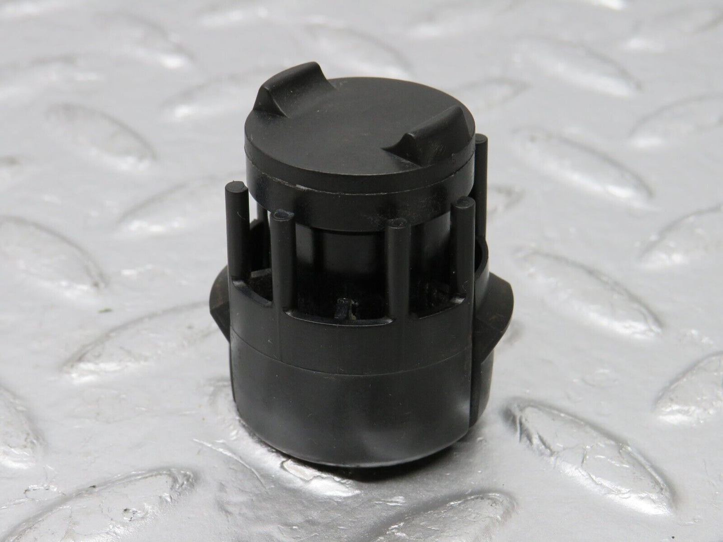 34323 Mercedes-Benz C126 380SEC Coupe Kick Down Switch 0015456314