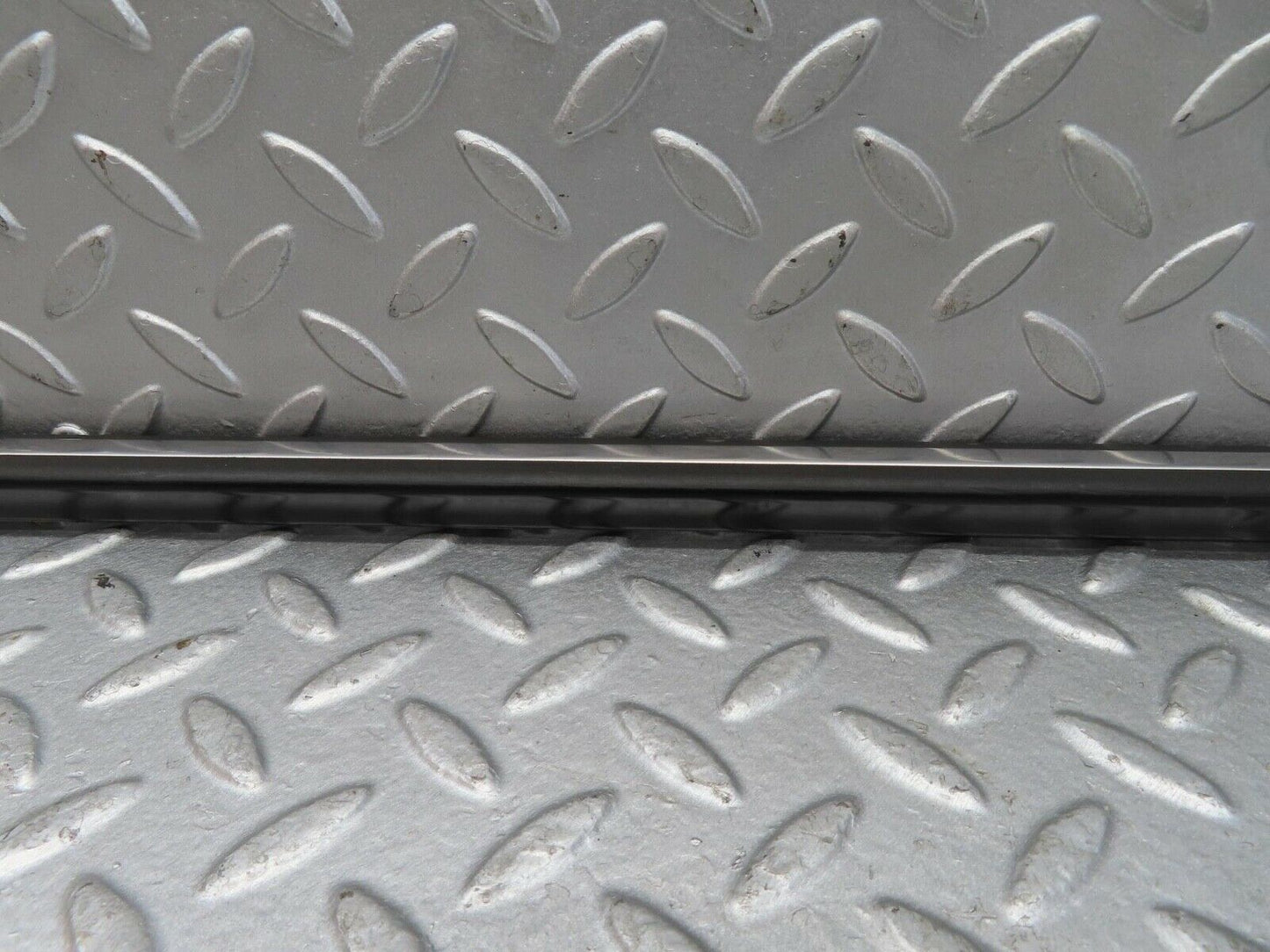 13449 Mercedes-Benz W123 200 Rear Left Door Centre Moulding Trim