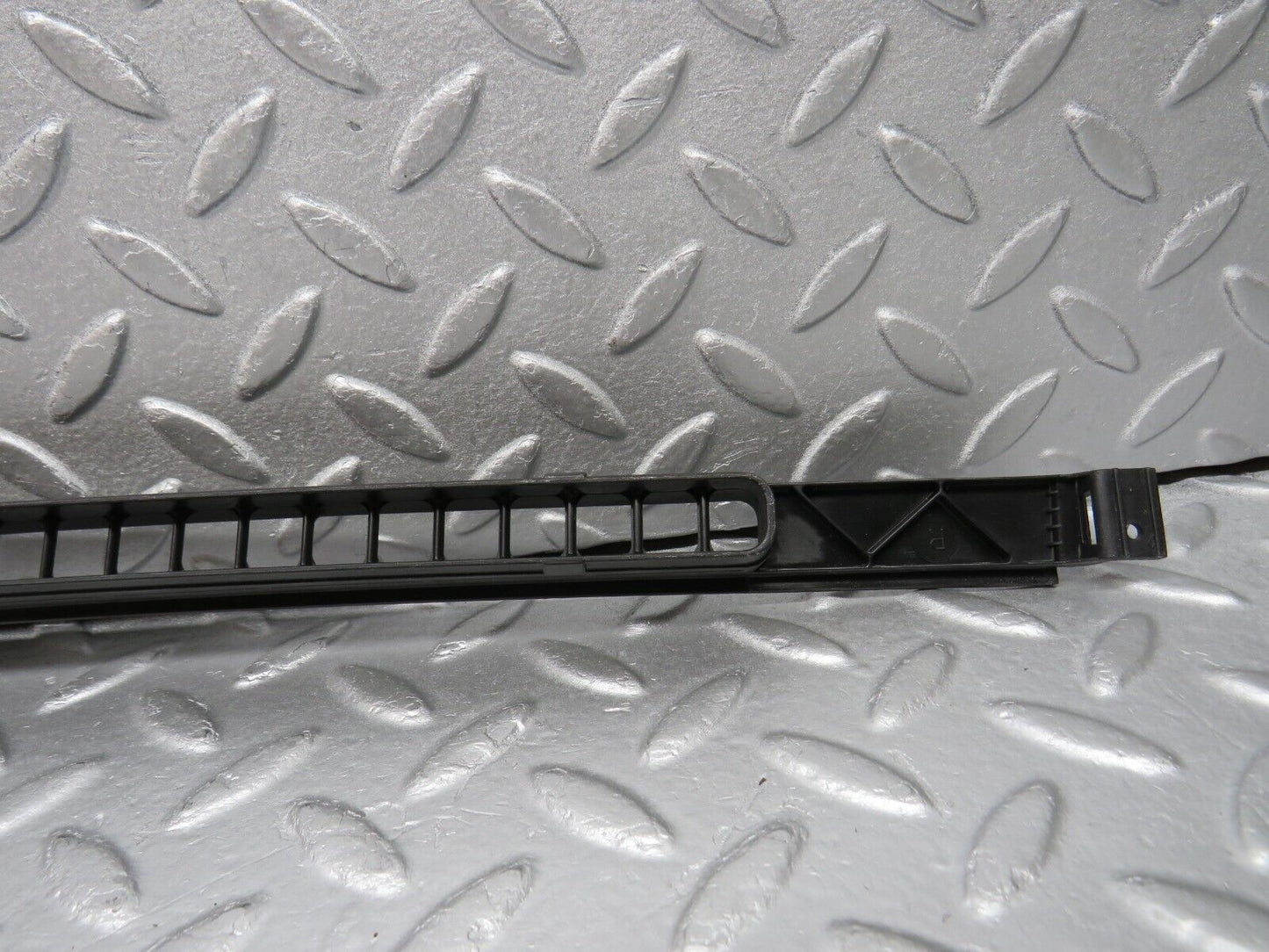 38519 Mercedes-Benz R129 280SL Coupe Dashboard Air Vent Trim Right 1296891280