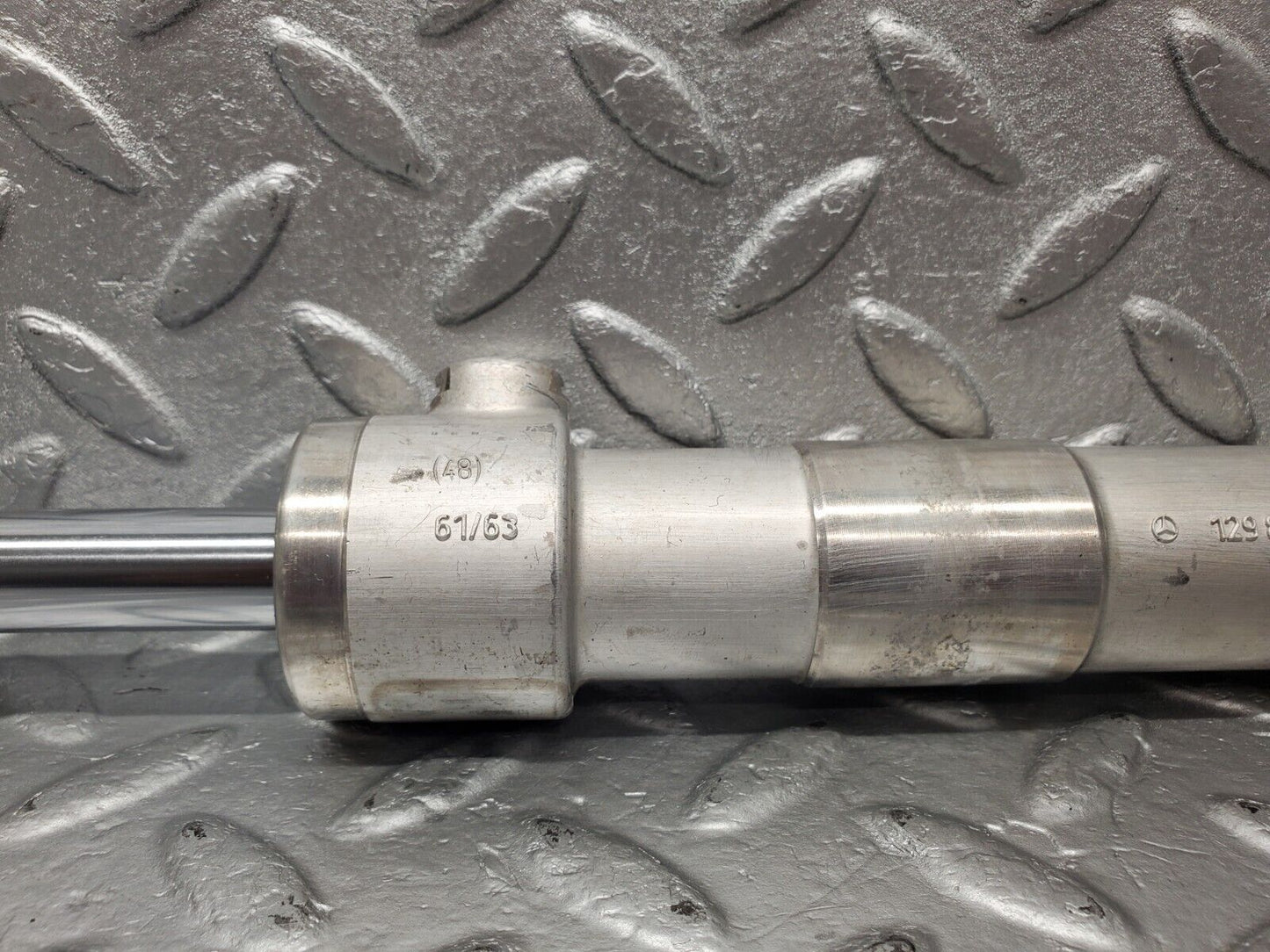 47014 Mercedes-Benz R129 320SL Coupe Roof Folding Lift Cylinder 1298000272