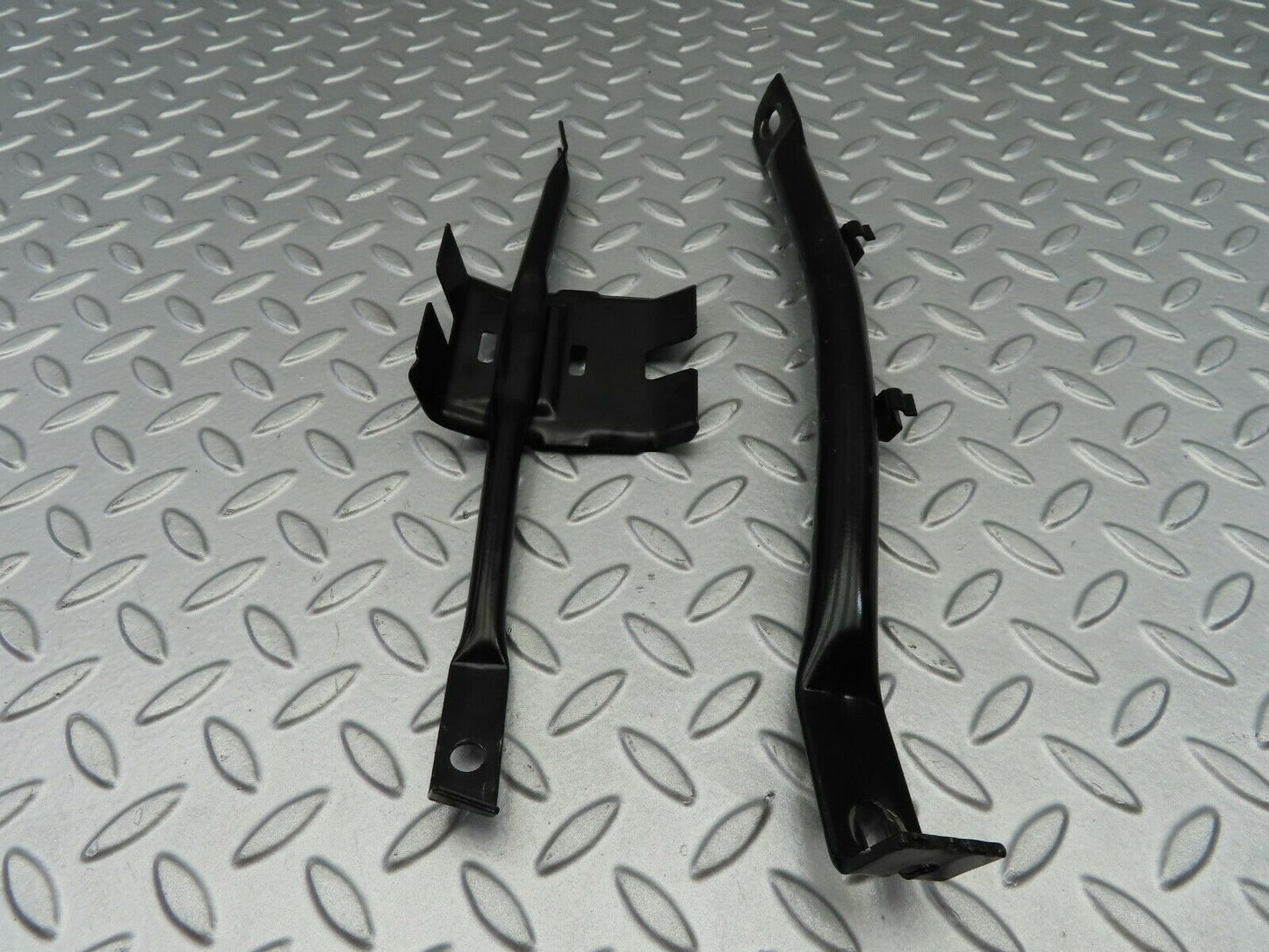 6493 Mercedes-Benz S124 E220 Wagon Heater Blower Holder Bracket