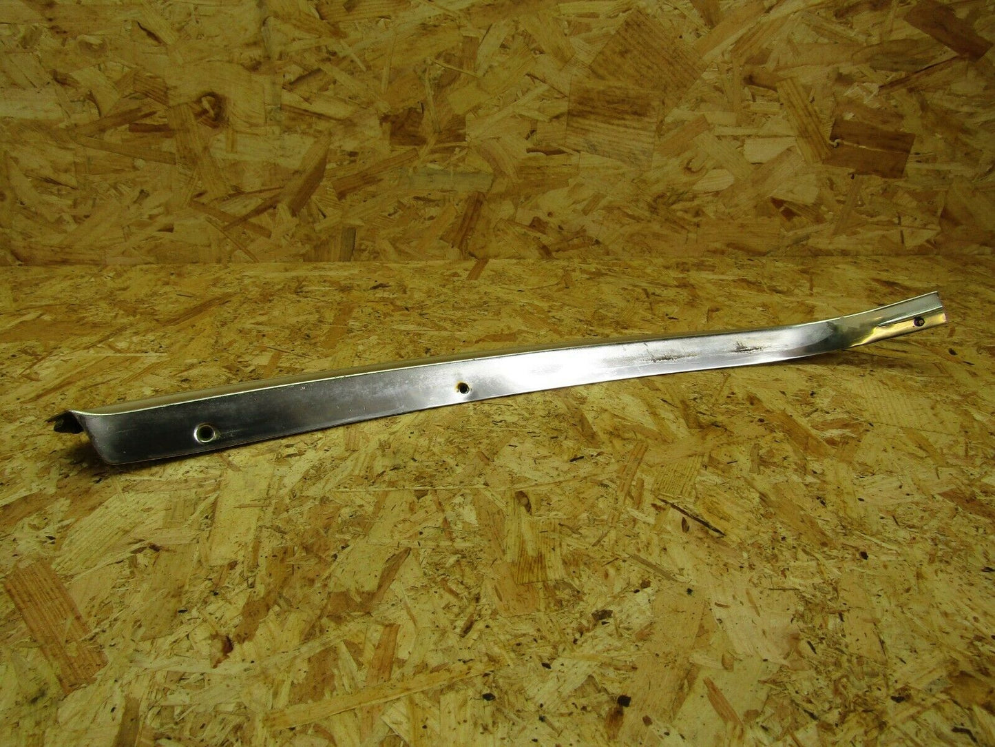2178 Mercedes-Benz W116 350SE C Pillar Chrome Moulding Trim Right Side