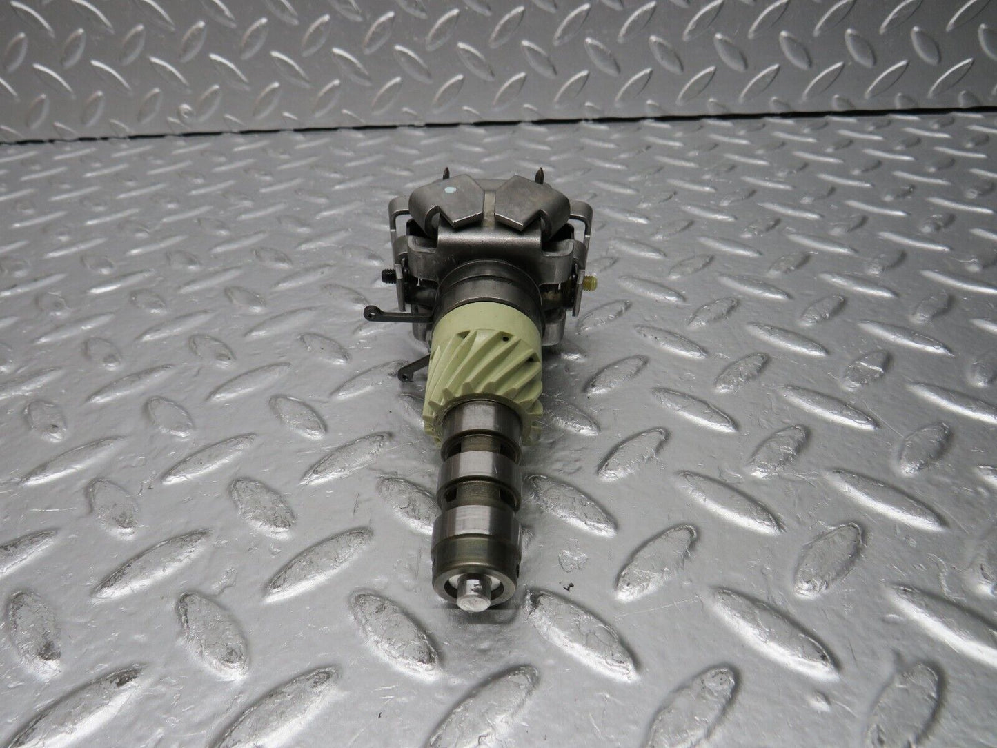 30956 Mercedes-Benz W124 230E Automatic Gearbox Governor 722.408