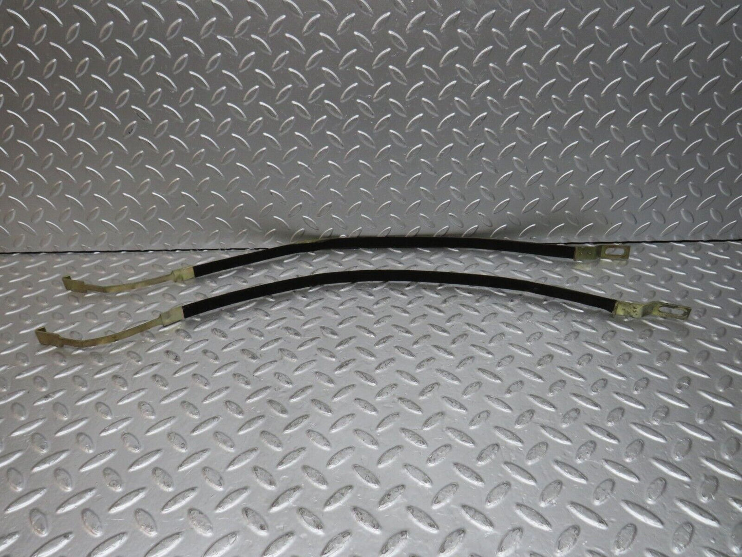 29935 Mercedes-Benz W123 230E Heater Box Holder Strap
