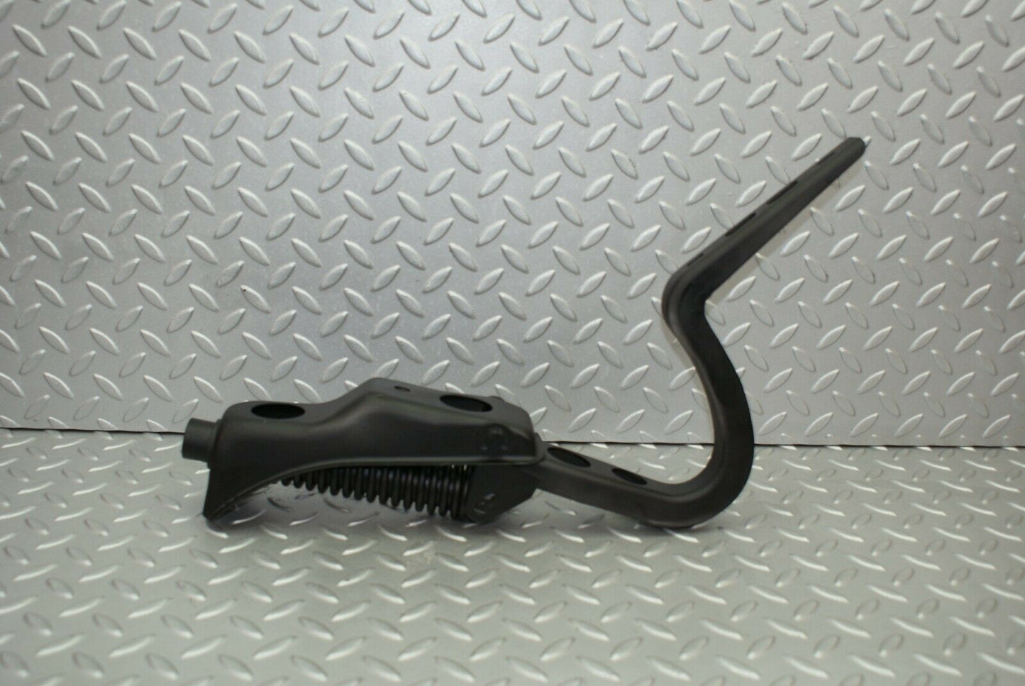 2554 Mercedes-Benz W116 350SE Boot Tailgate Hinge