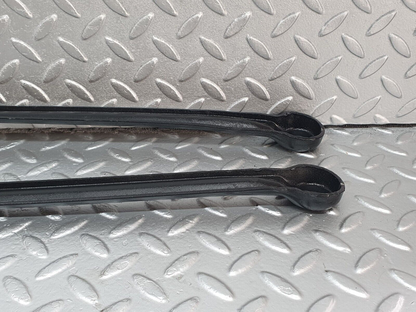 42622 Mercedes-Benz R129 320SL Coupe Front Suspension Anti Roll Bar 2X