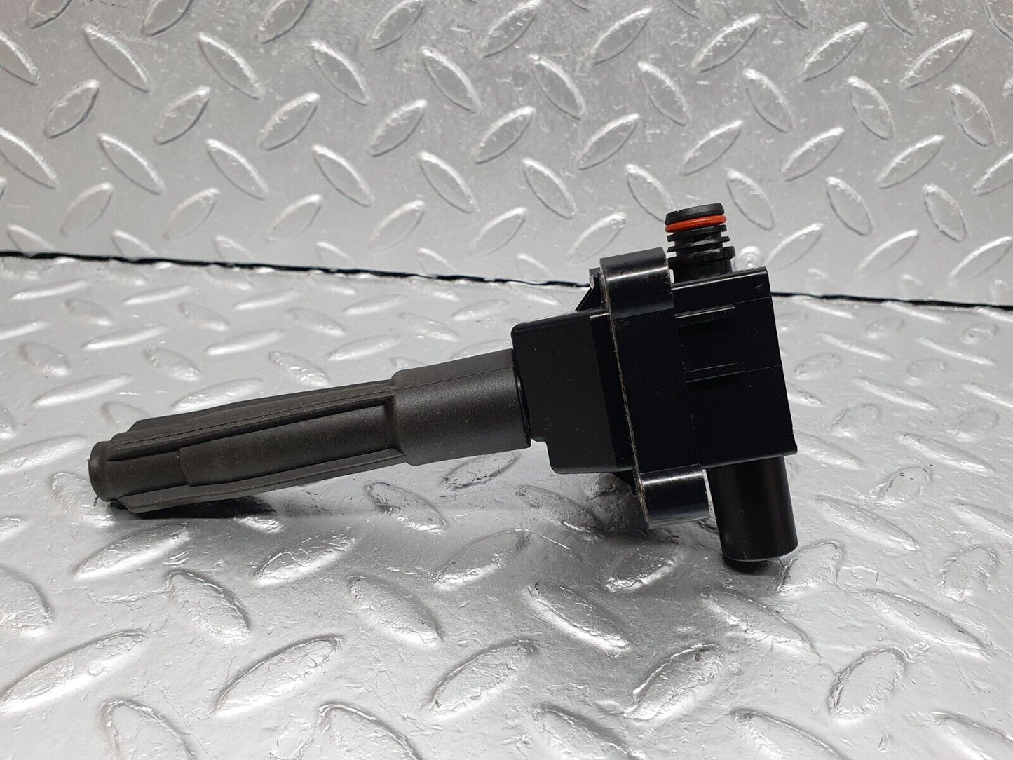 41916 Mercedes-Benz W202 C200 Ignition Coil 319089447