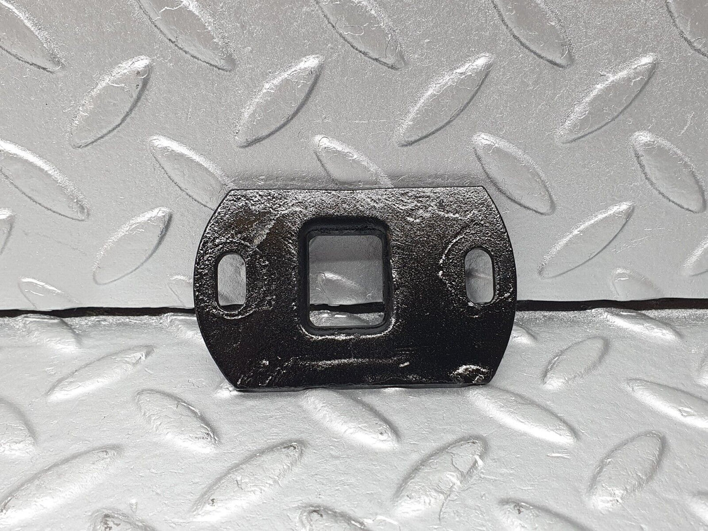 40774 Mercedes-Benz W111 220S Bonnet Lock Latch