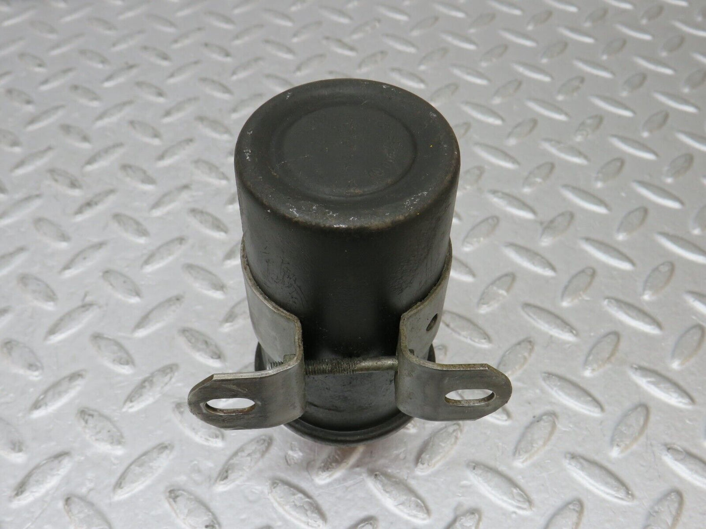 35435 Mercedes-Benz R107 280SL Coupe Ignition Coil Bosch 0001584003 0221118307