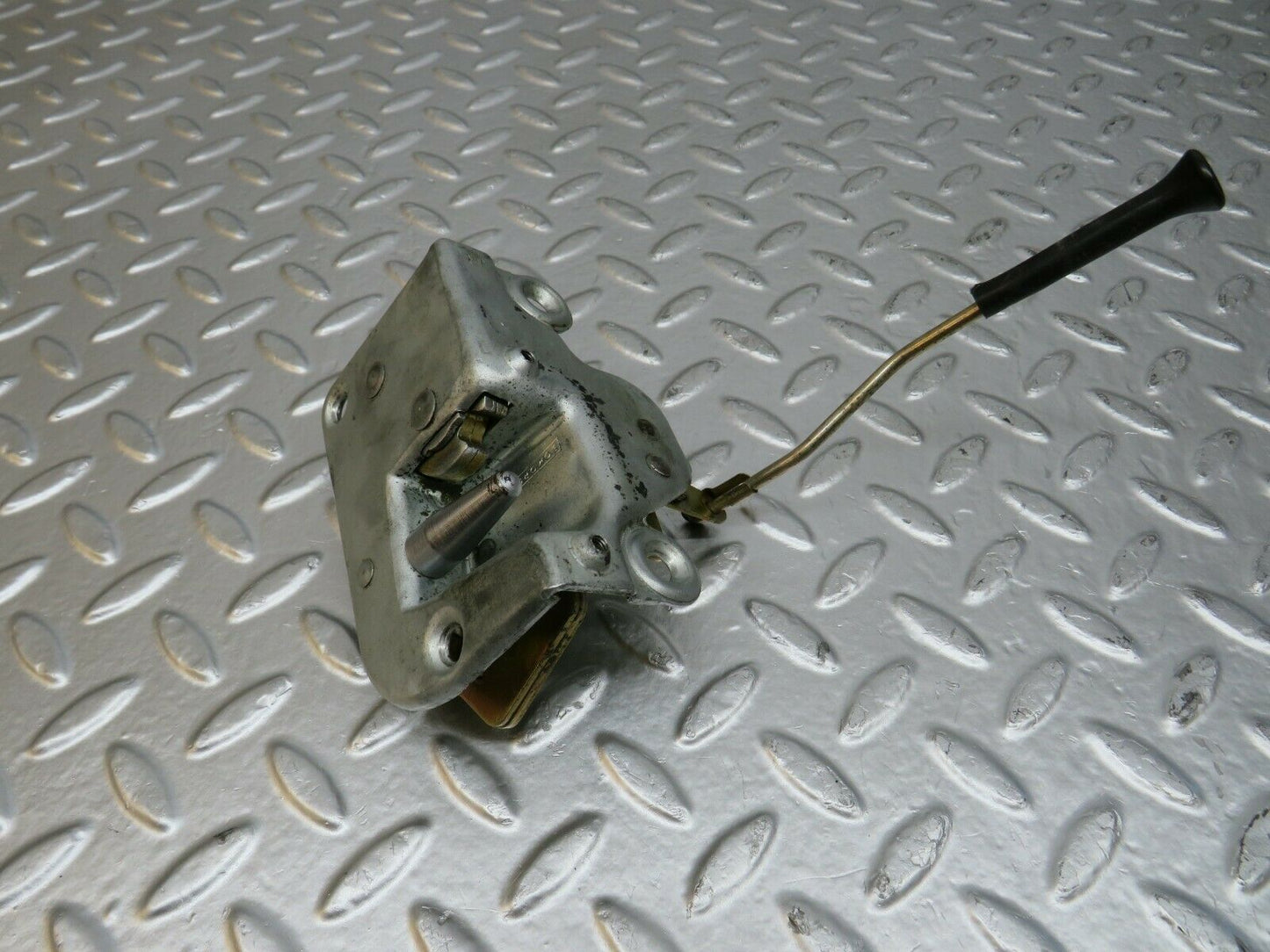 24569 Mercedes-Benz W108 Front Right Door Lock Mechanism