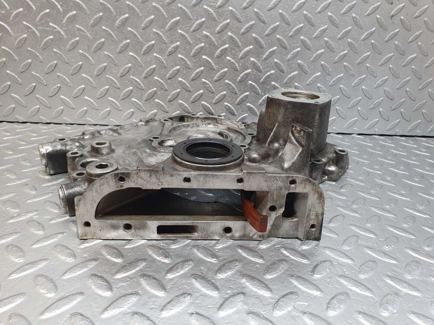 43736 Mercedes-Benz C126 380SEC Coupe Timing Chain Cover 1160152001