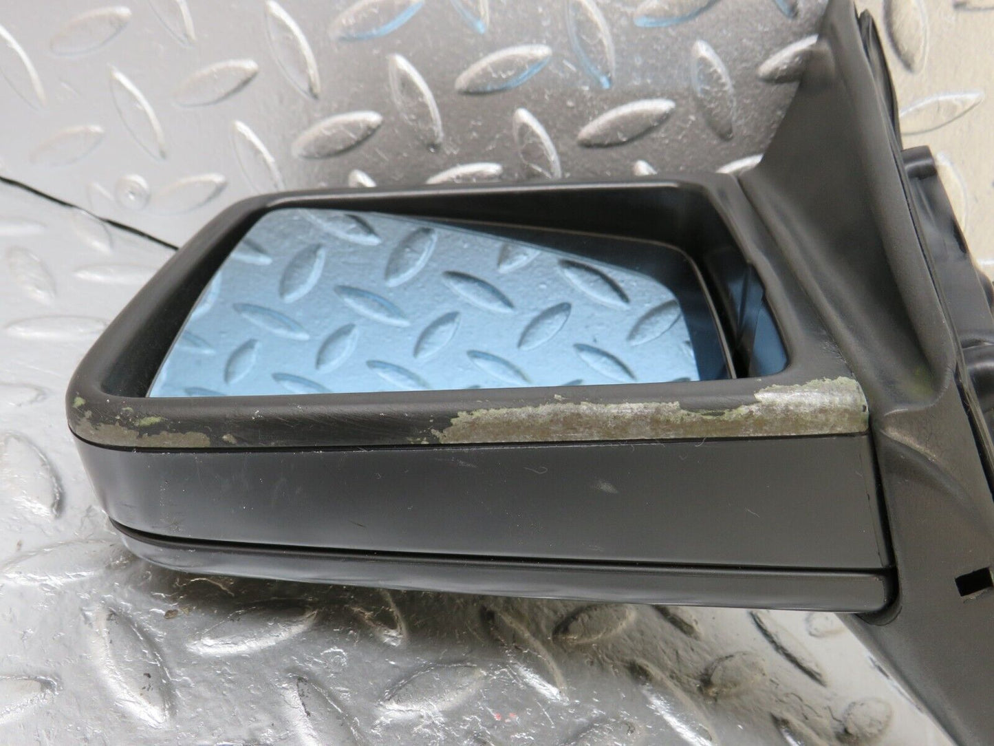 34116 Mercedes-Benz W124 260E Wing Mirror Left Side Electric 1248110398