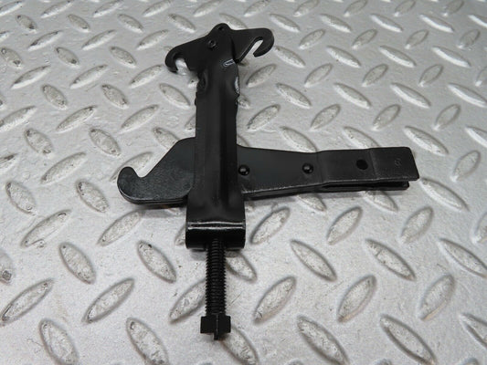 17611 Mercedes-Benz W116 450SEL Handbrake Regulator