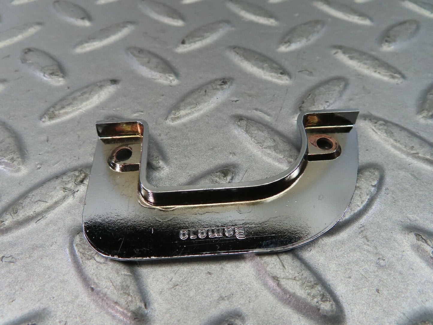 9226 Mercedes-Benz W115 Right Interior Chrome Door Latch Trim