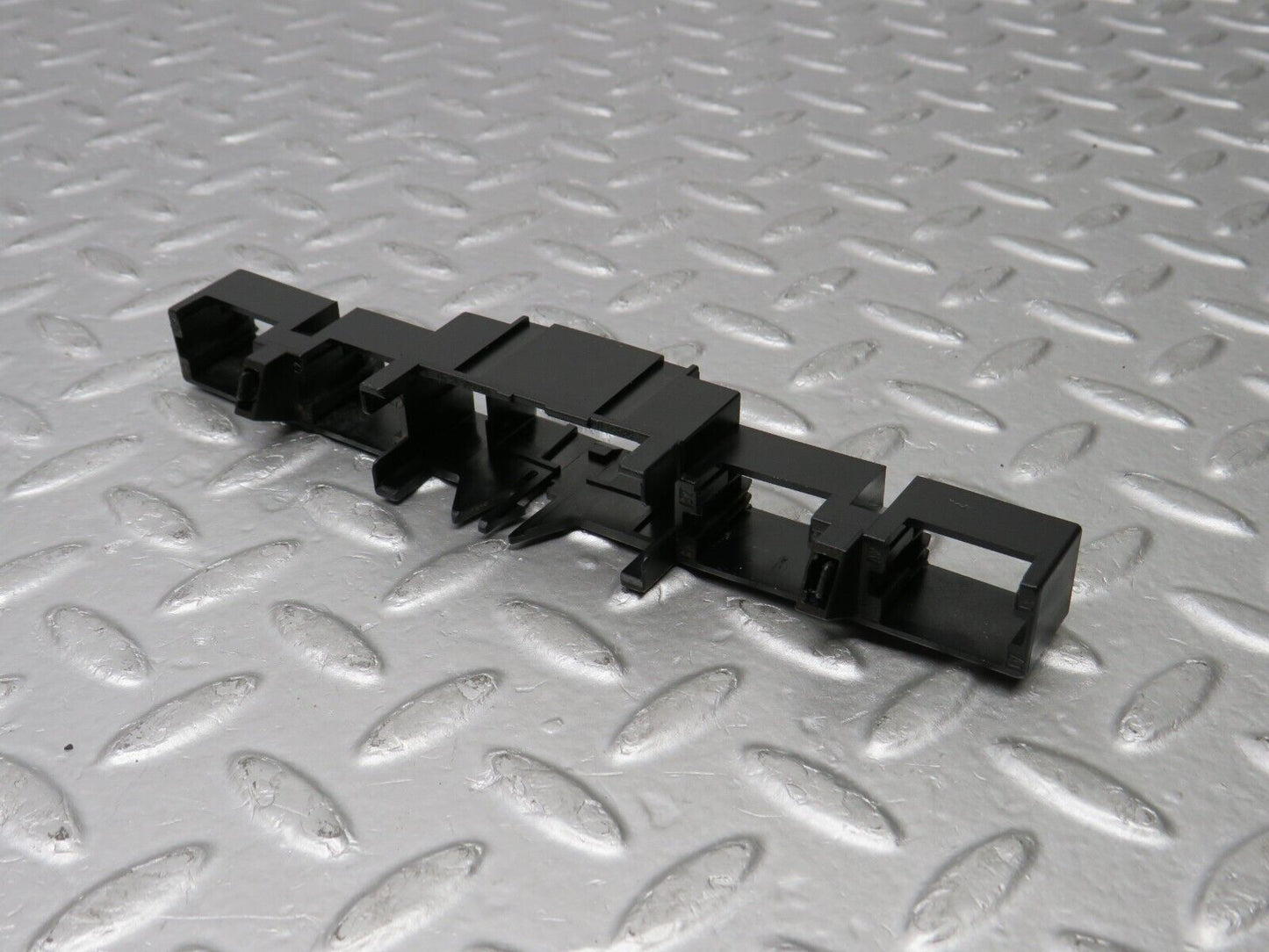 38388 Mercedes-Benz R129 280SL Coupe Connector Holder 1295451340