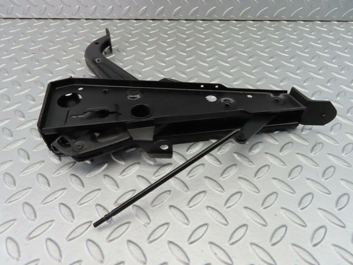 7468 Mercedes-Benz W116 450SSE. Parking Brake Handbrake Pedal