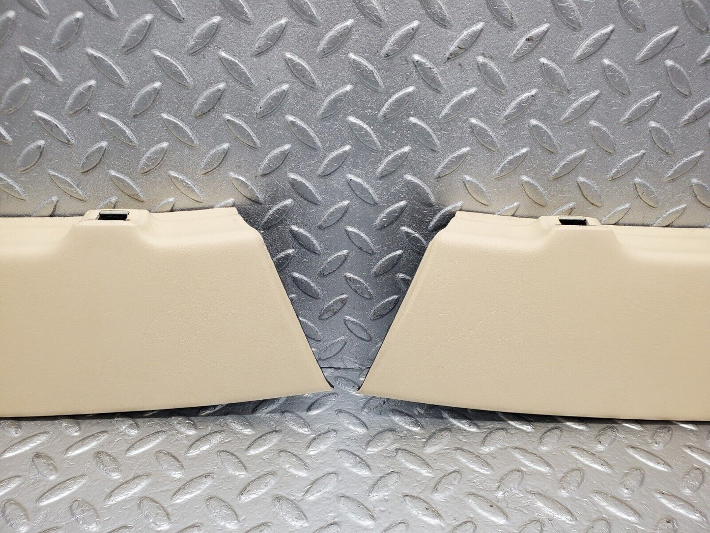 46765 Mercedes-Benz R129 320SL Coupe Roof Headlining Panel Beige 1296900225 1296900125
