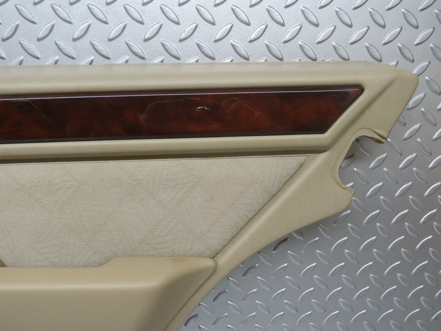 27524 Mercedes-Benz S124 300TE Wagon Rear Right Door Card Beige
