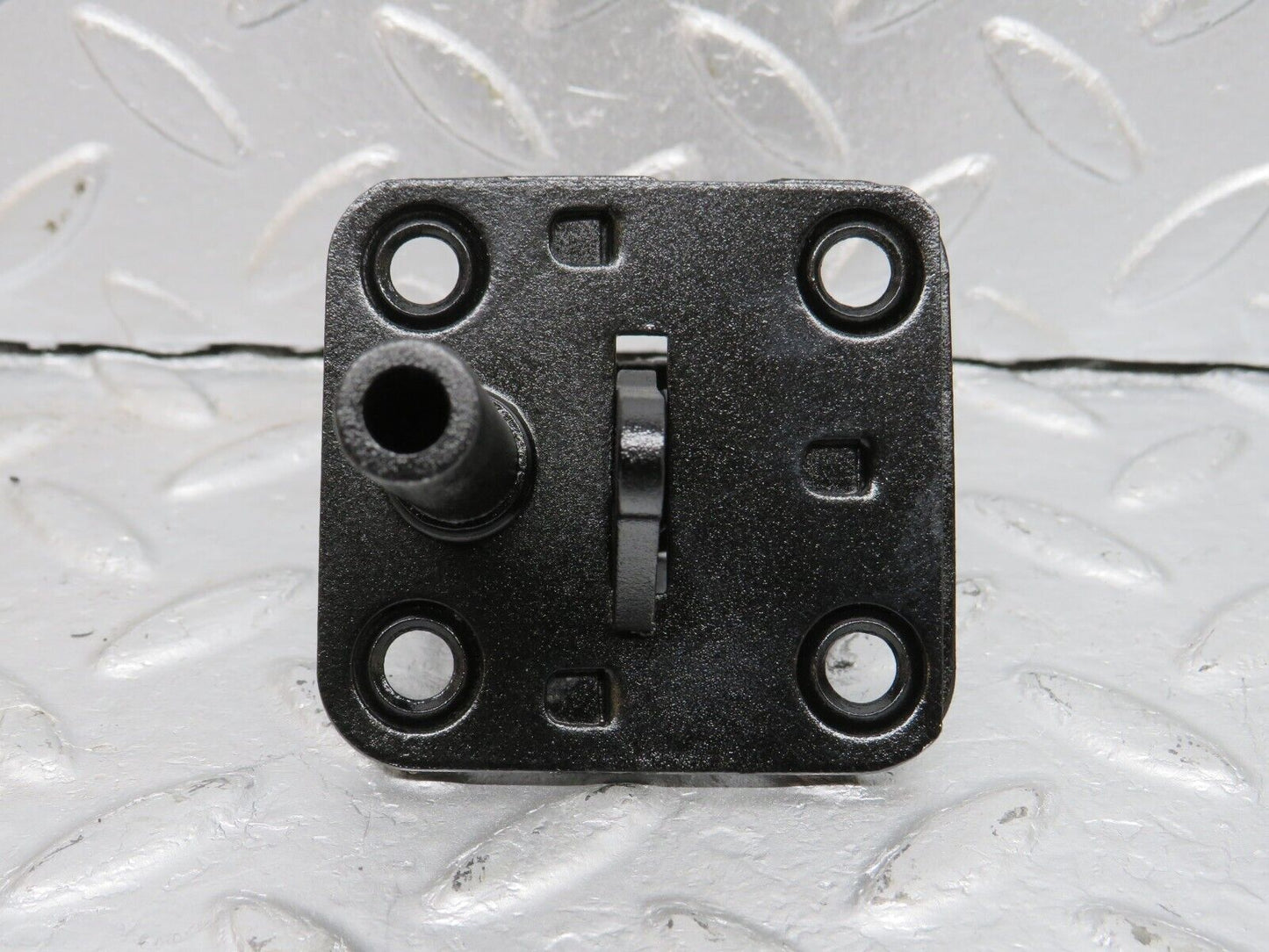 40079 Mercedes-Benz R107 350SL Bonnet Lock Catch