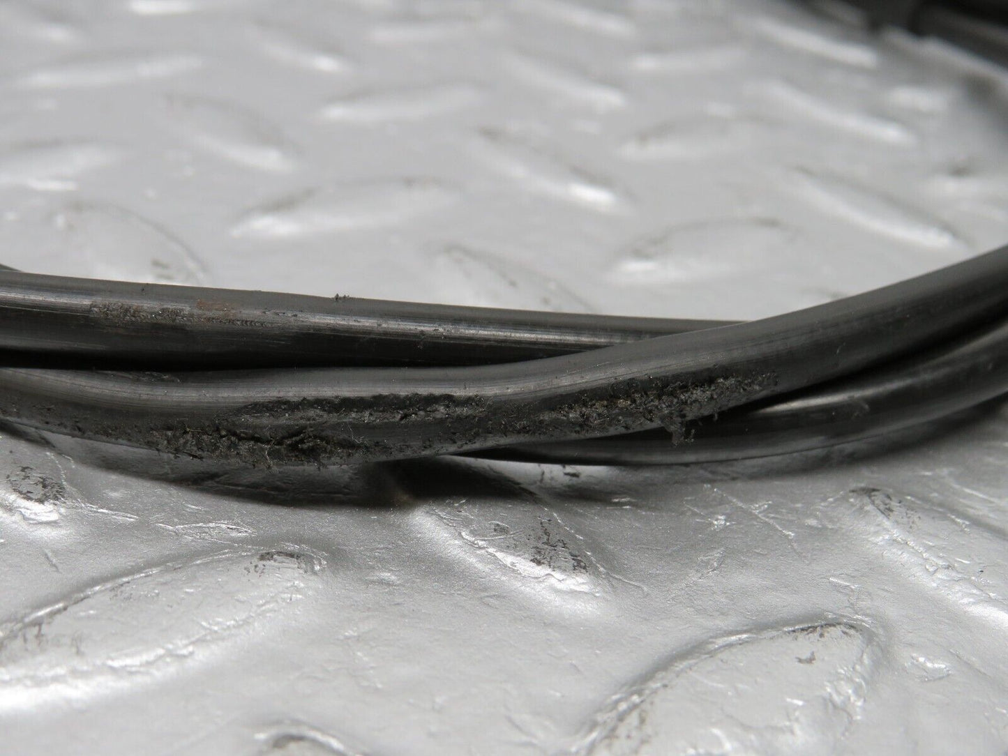 39210 Mercedes-Benz R107 500SL Coupe Bonnet Release Cable 1119970781