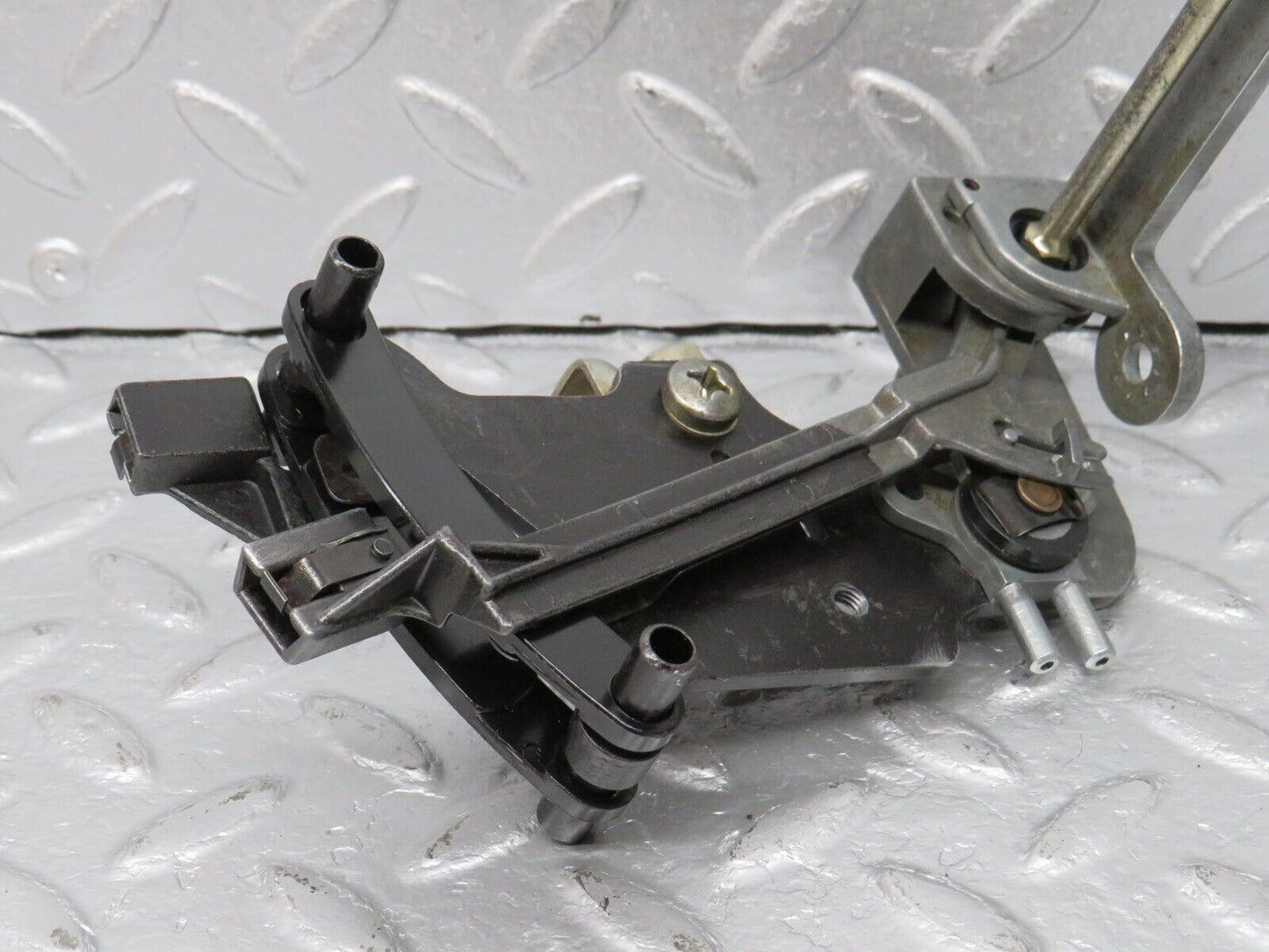 39882 Mercedes-Benz R107 350SL Coupe Heater Control Mechanism