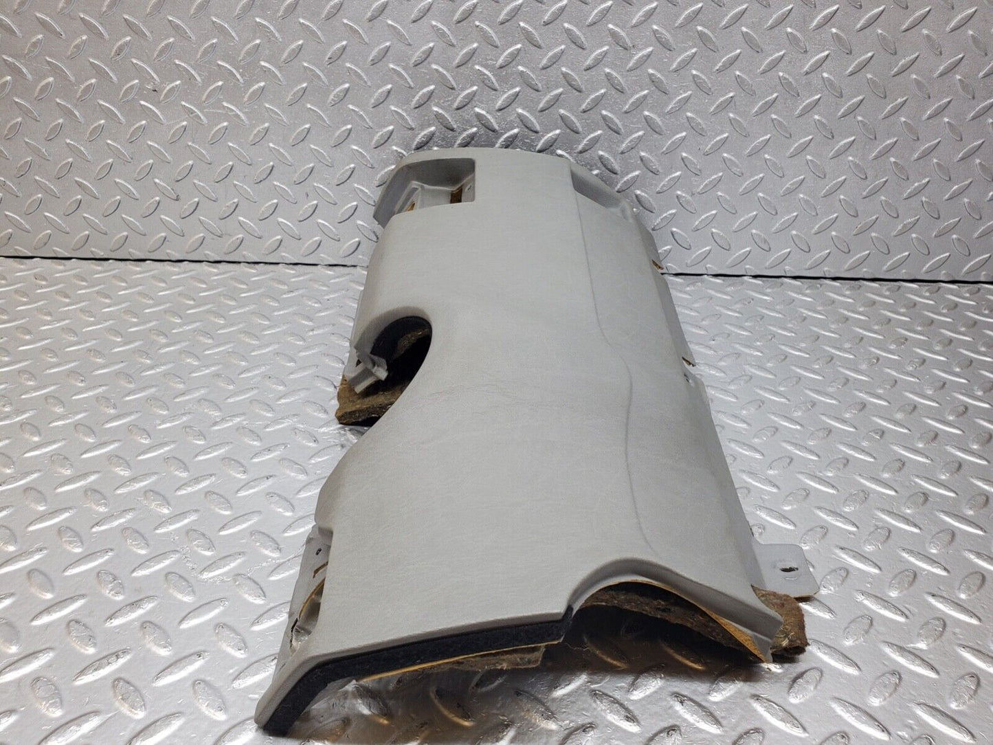 44629 Mercedes-Benz W124 220E Under Dash Panel Right Side Grey