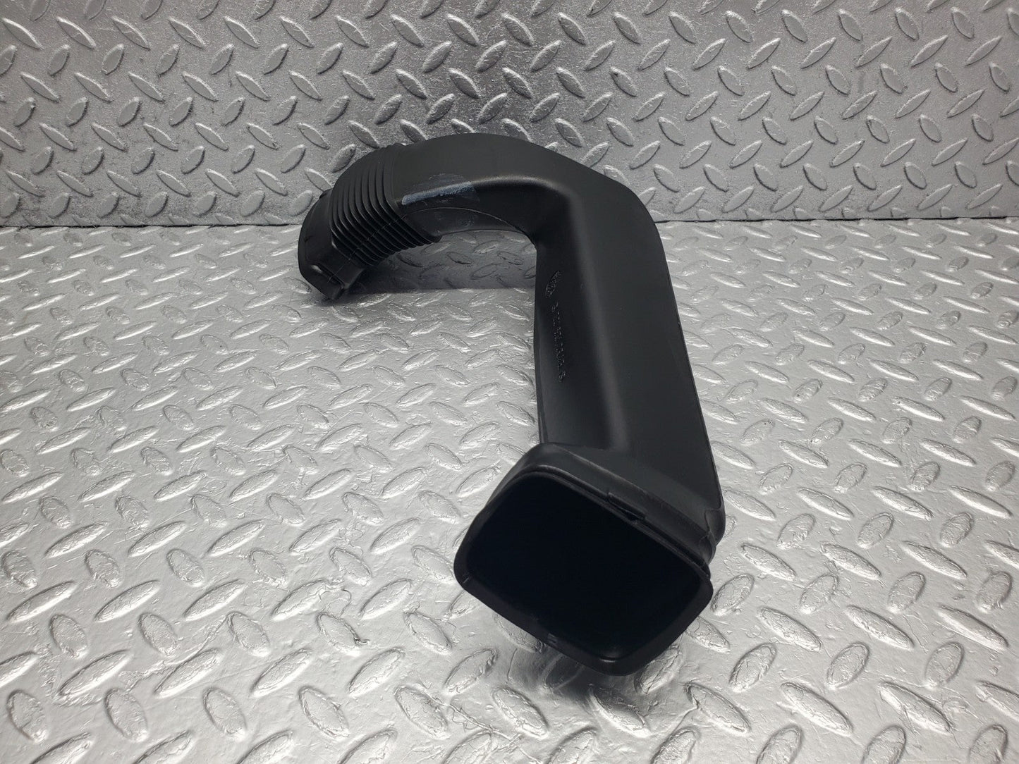 W201 Baby Benz air duct pipe hose left side used OEM