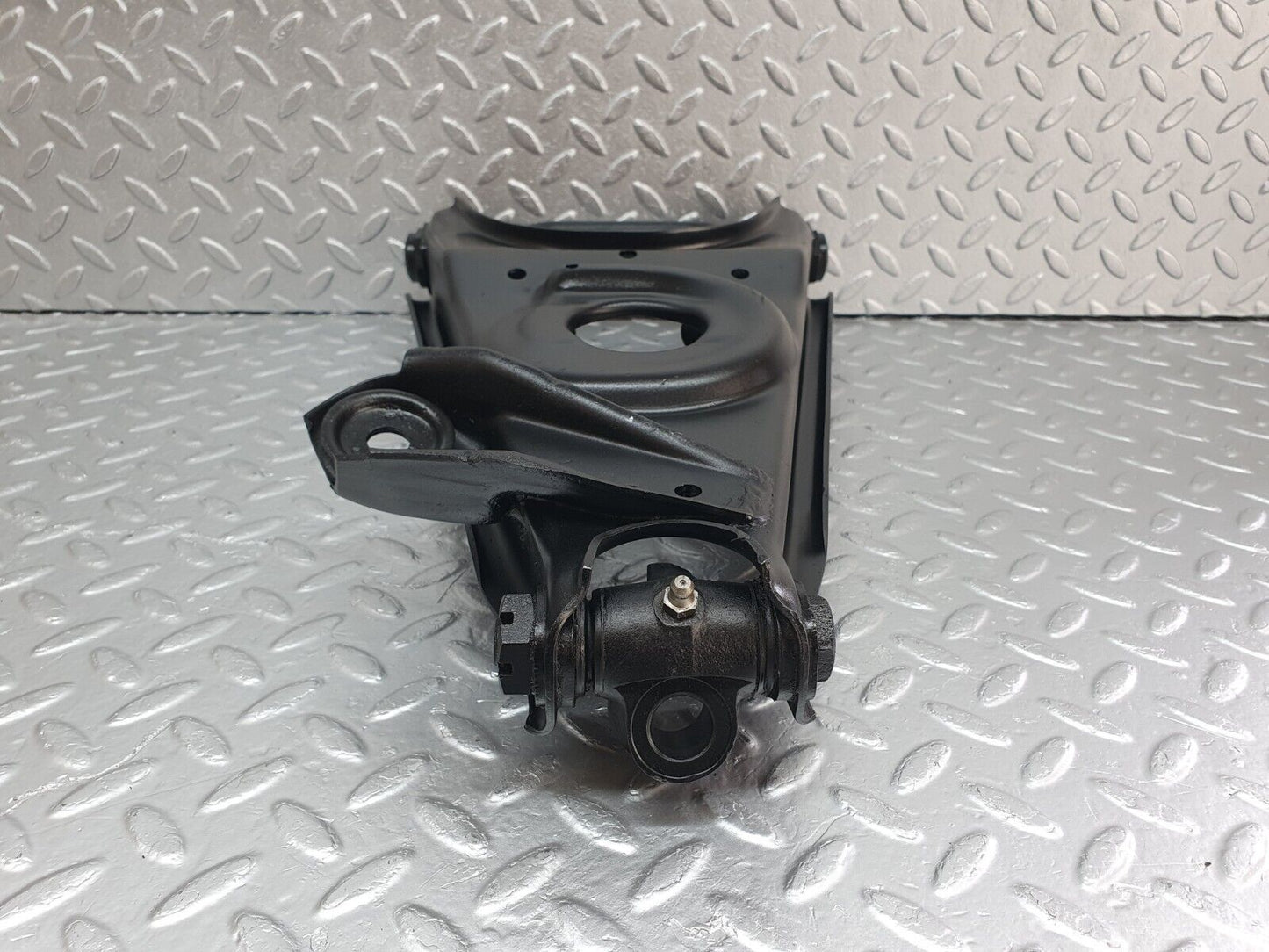 43198 Mercedes-Benz W108 280SE Front Right Lower Control Arm