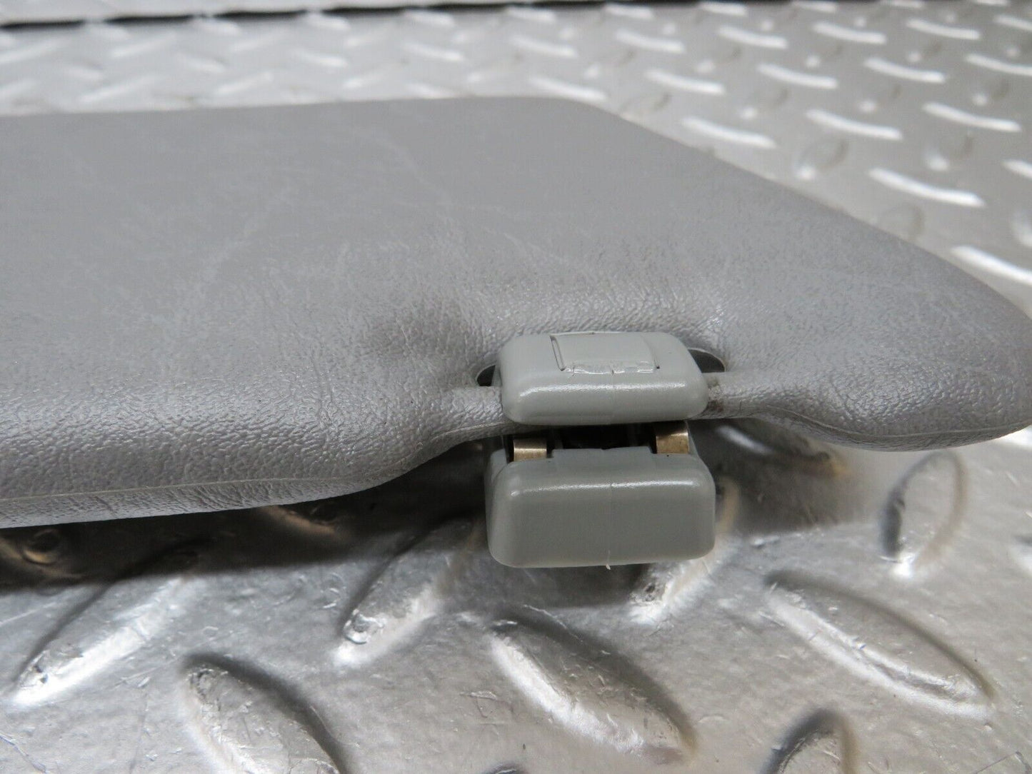 25861 Mercedes-Benz W124 280E Sun Visor Right Side Grey