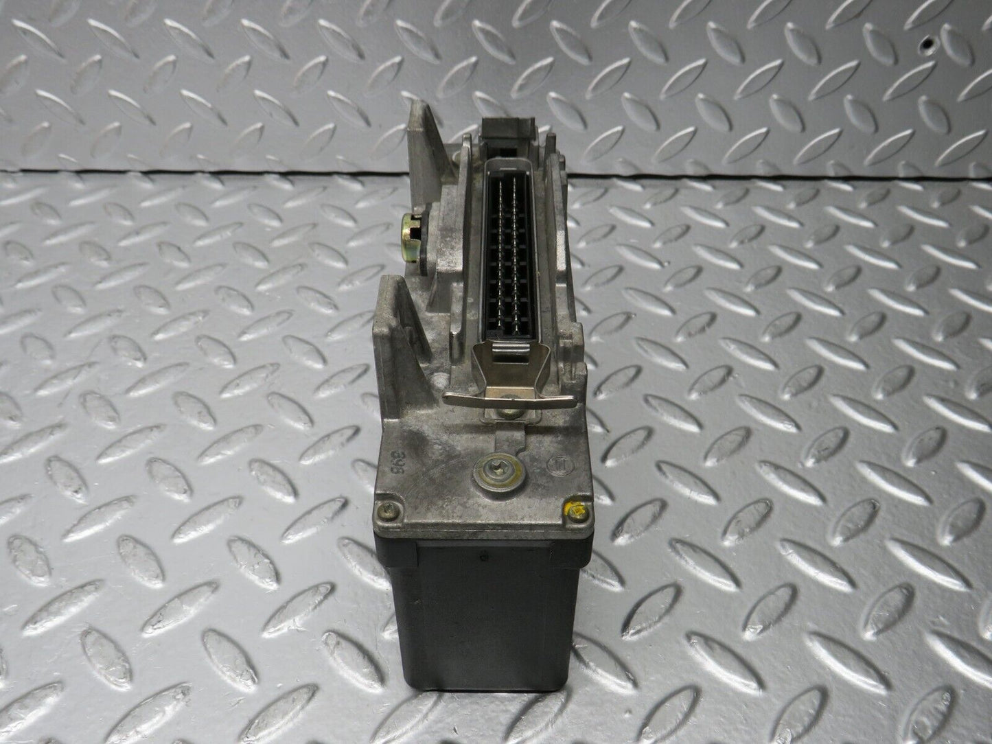 31238 Mercedes-Benz S124 220TE ABS Control Unit ECU Bosch 0055455132 026510102