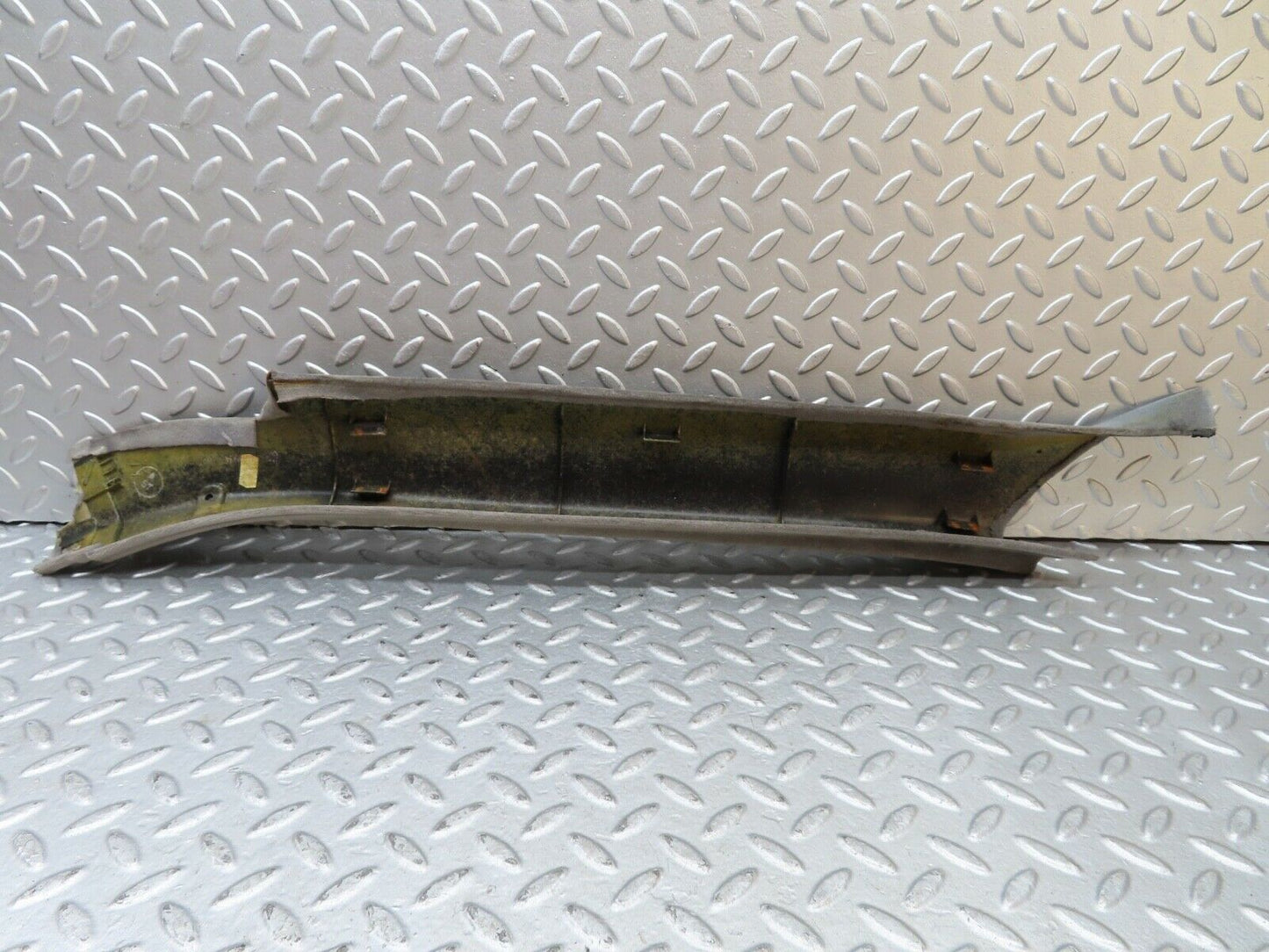 19310 Mercedes-Benz C140 CL420 Coupe A Pillar Cover Right Side Grey
