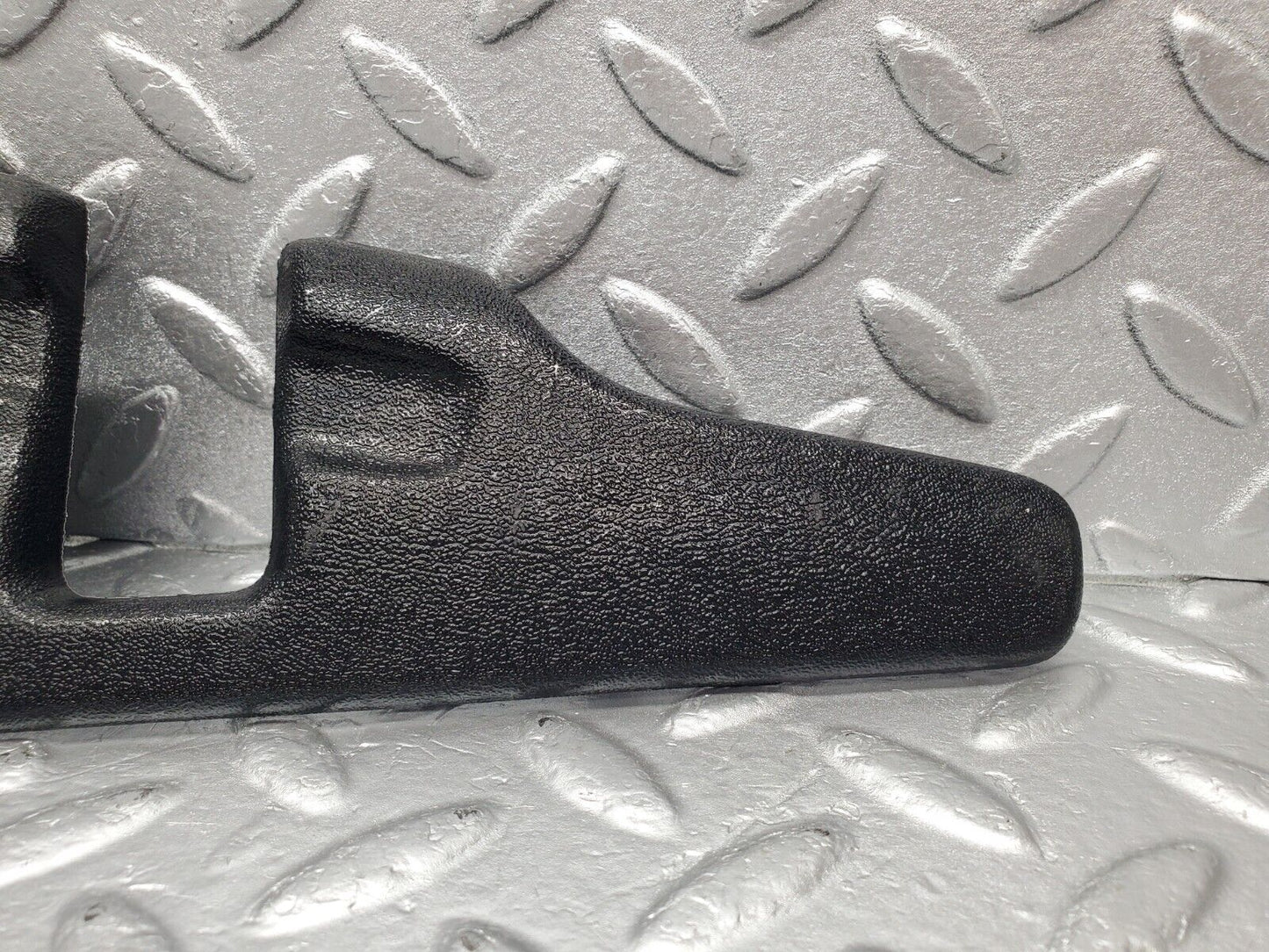 46619 Mercedes-Benz C123 280CE Coupe Front Right Seat Cover Trim Black 1239100618