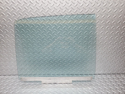 45798 Mercedes-Benz W126 420SE Rear Right Door Window Glass