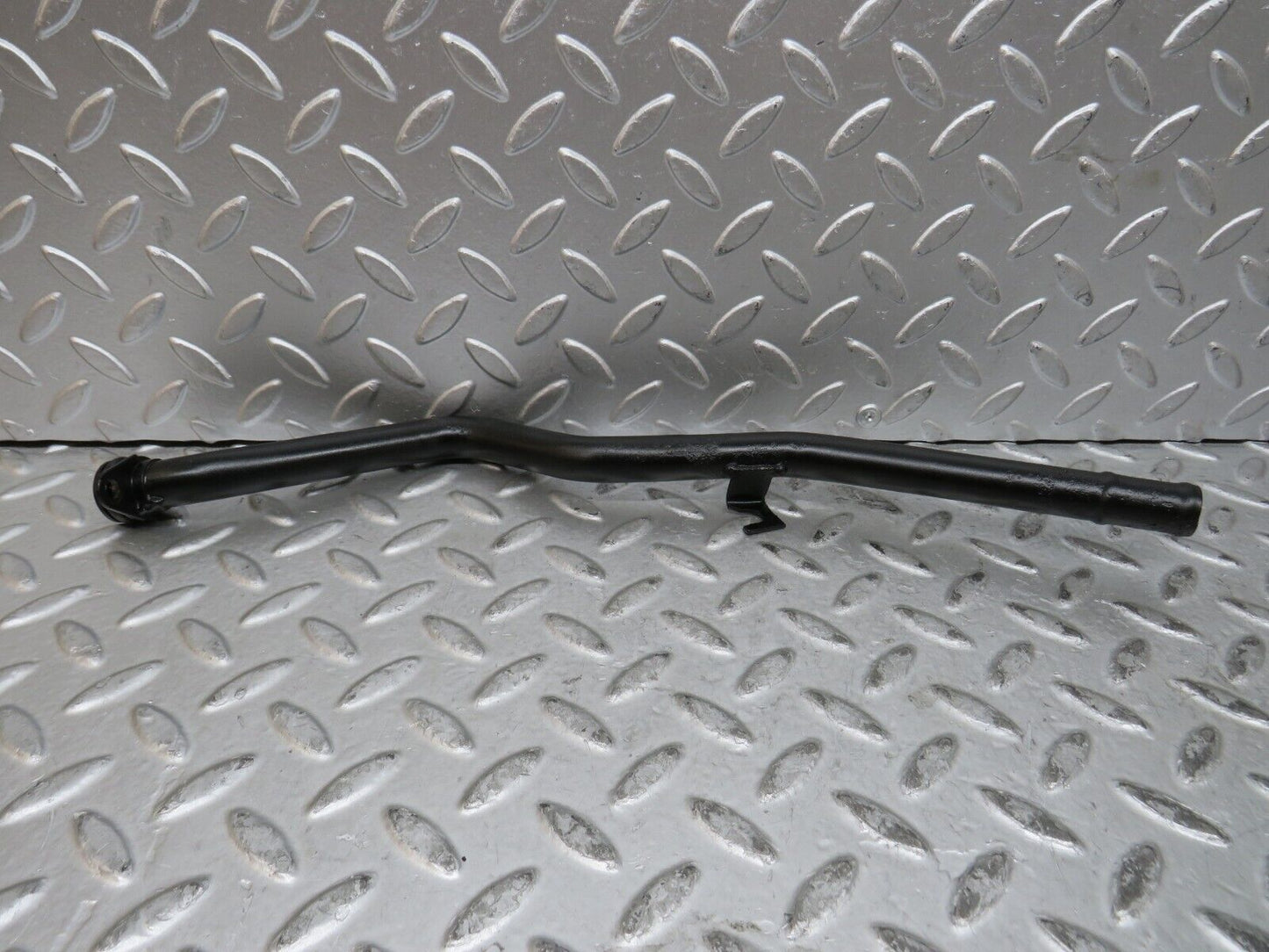 29130 Mercedes-Benz C124 320CE Coupe Water Cooling Pipe