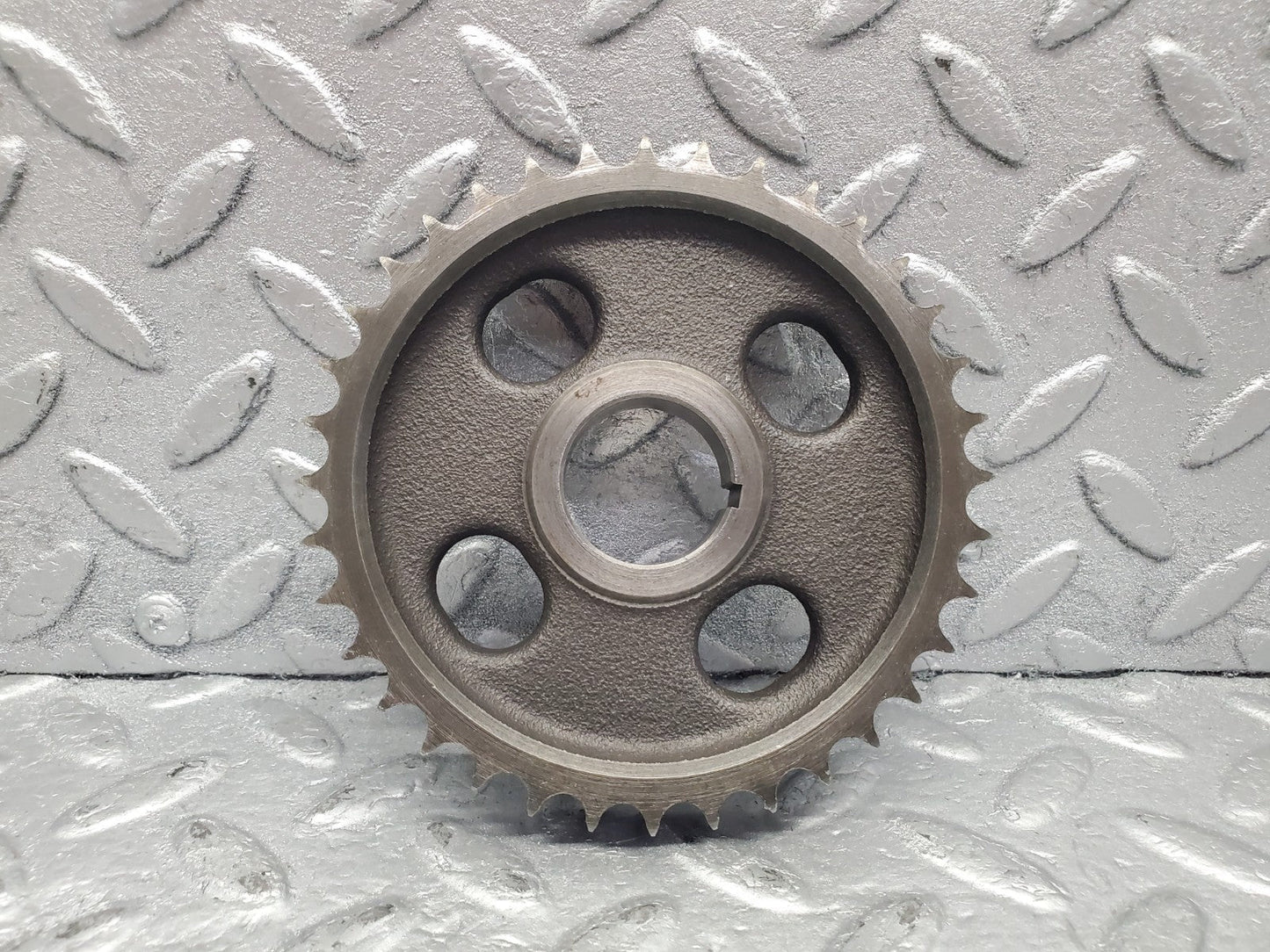 W126 Coupe camshaft timing gear used OEM