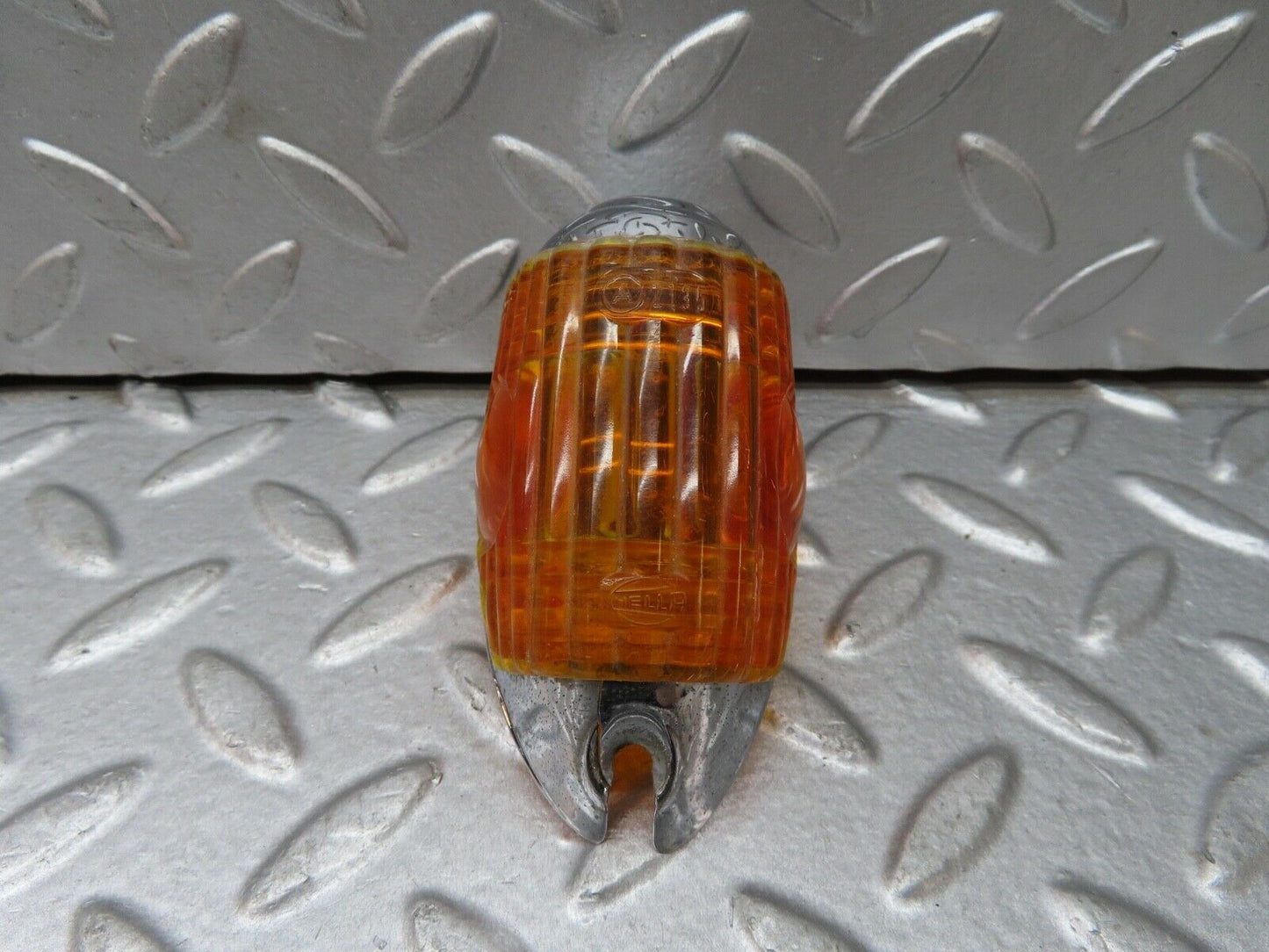 18657 Mercedes-Benz W120 W121 Ponton Front Left Wing Indicator Lens K23239