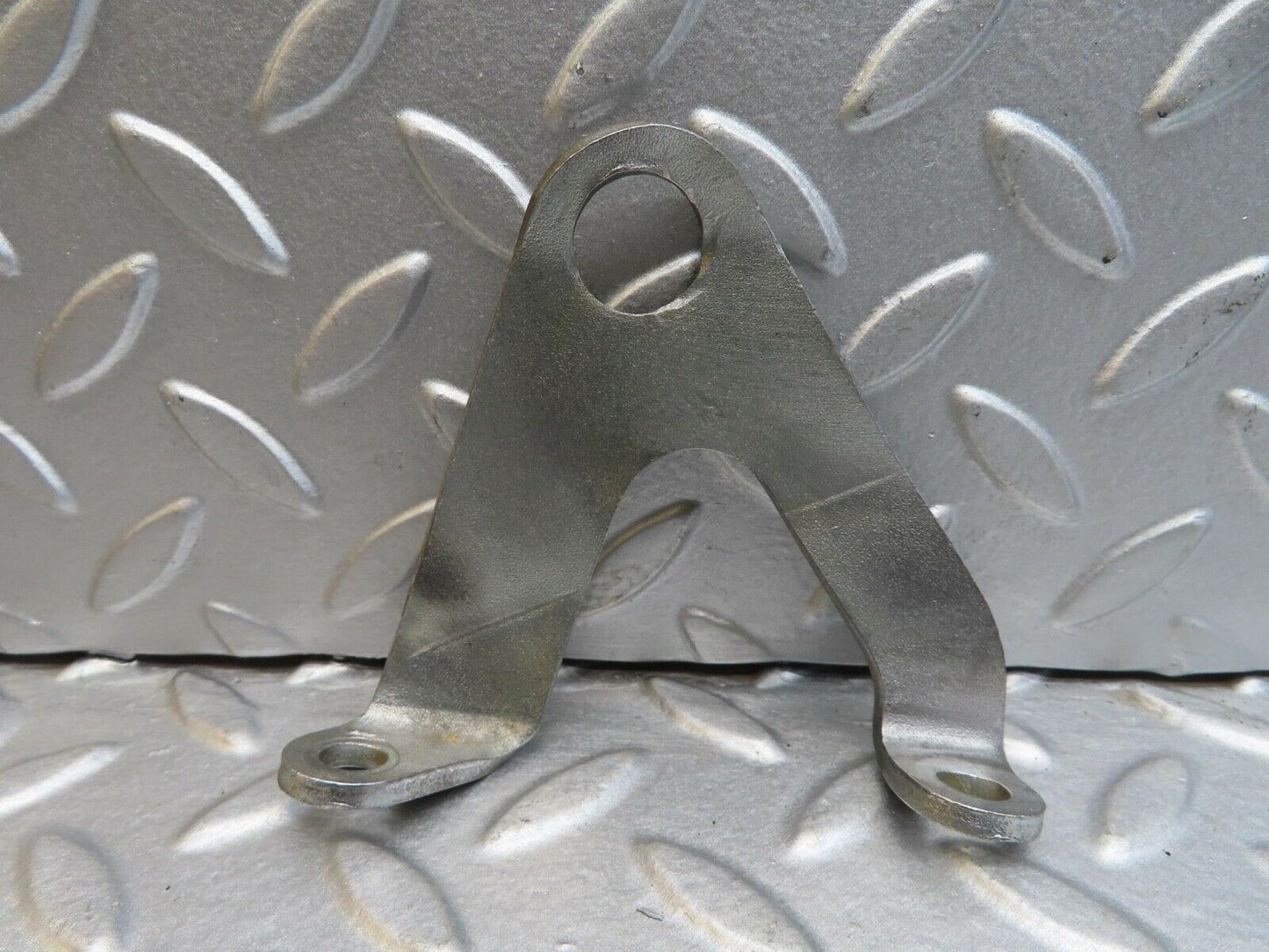 13788 Mercedes-Benz R107 450SL Engine Lifting Eye Hooks