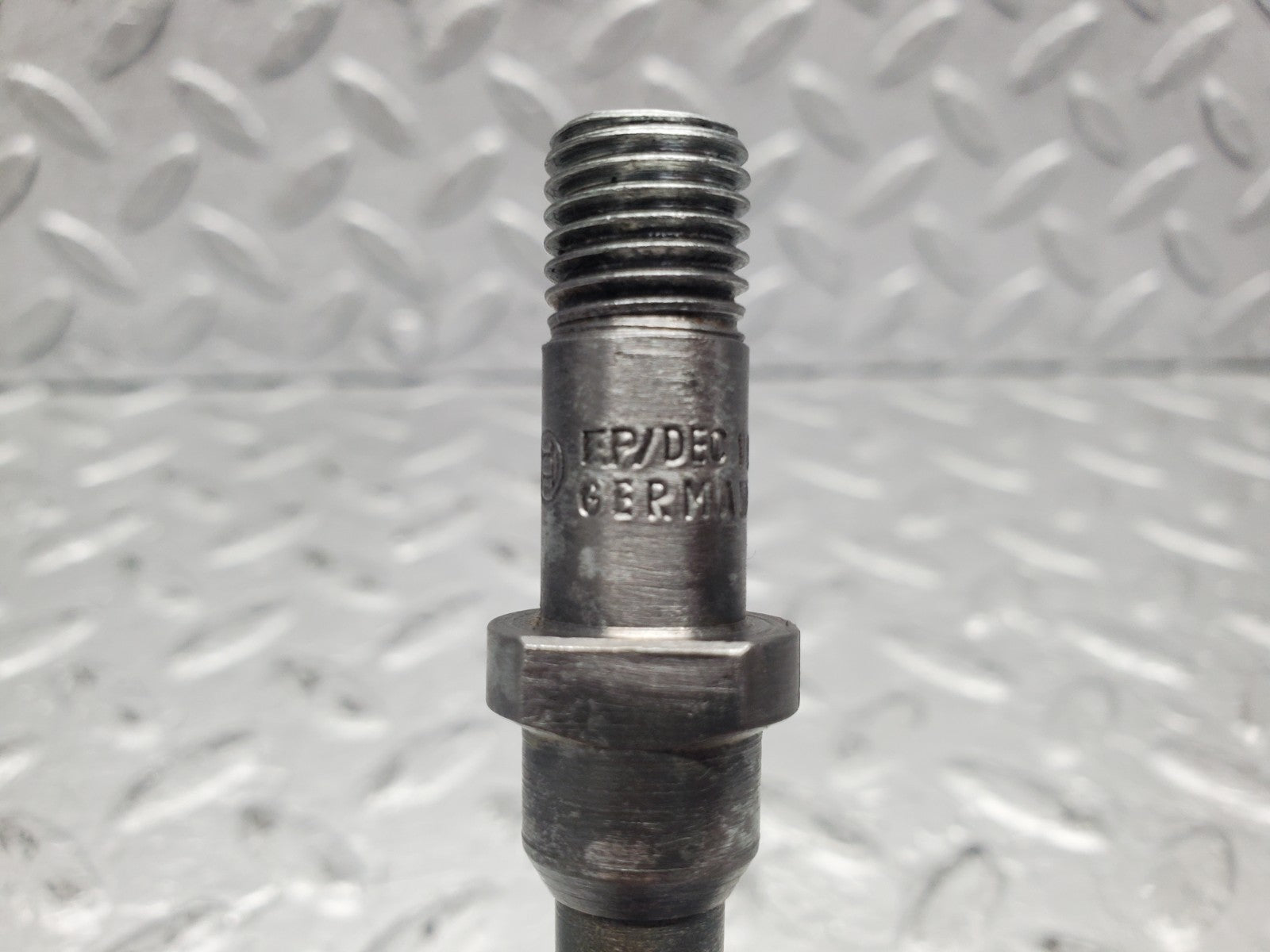 W112 fuel injector used OEM