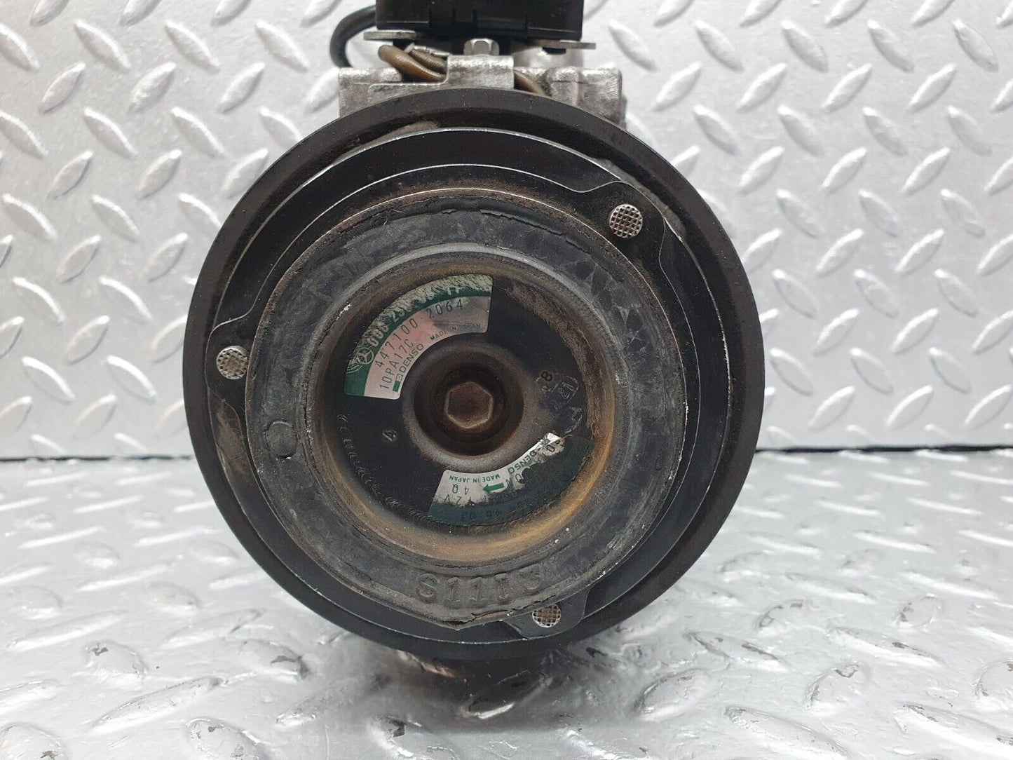 42504 Mercedes-Benz R129 320SL Coupe Air Conditioning Compressor 0002340111 0002300511