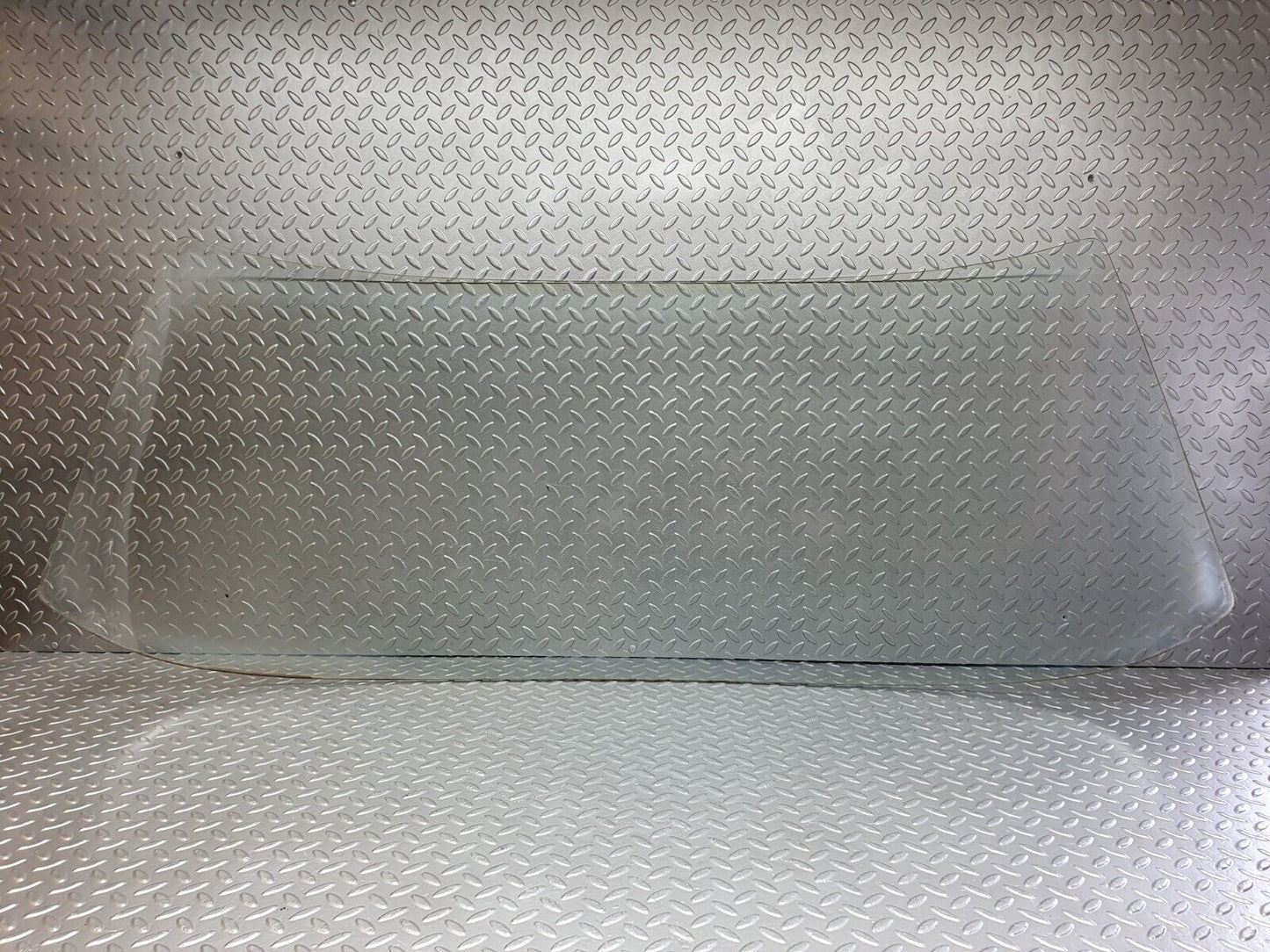 43222 Mercedes-Benz W108 280SE Front Windscreen
