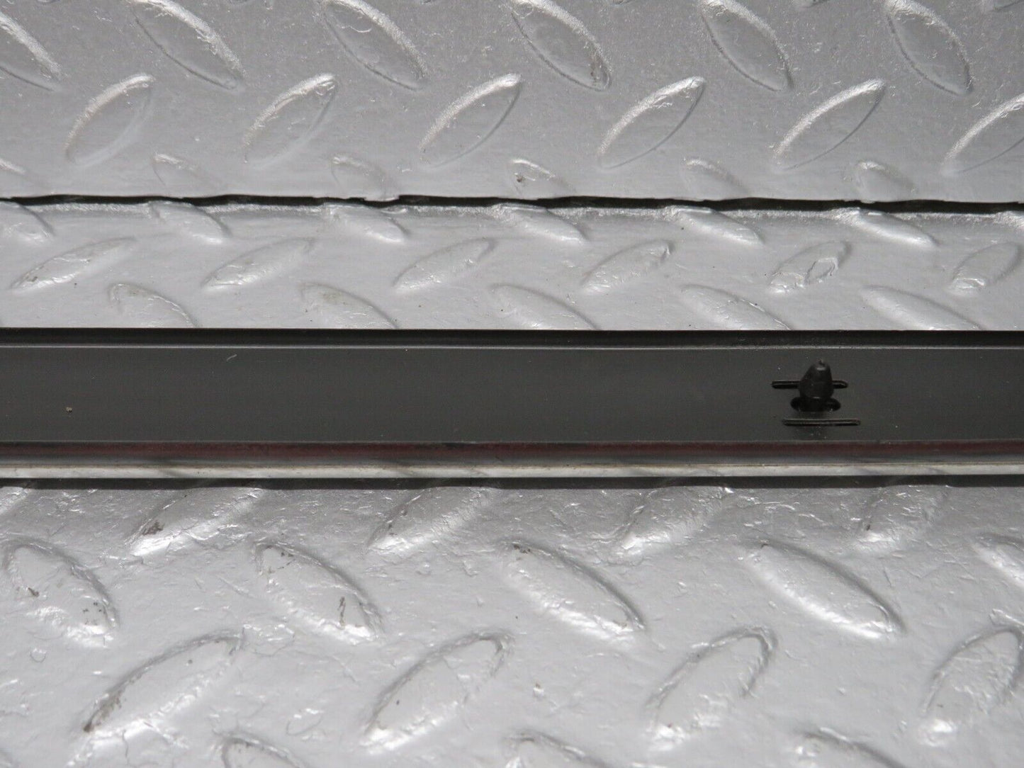 40199 Mercedes-Benz R107 Right Skirt Chrome Trim Strip
