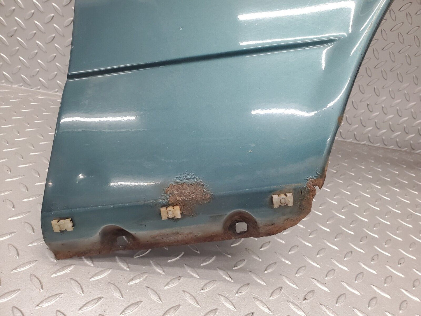 46555 Mercedes-Benz C123 280CE Coupe Front Right Wing Fender