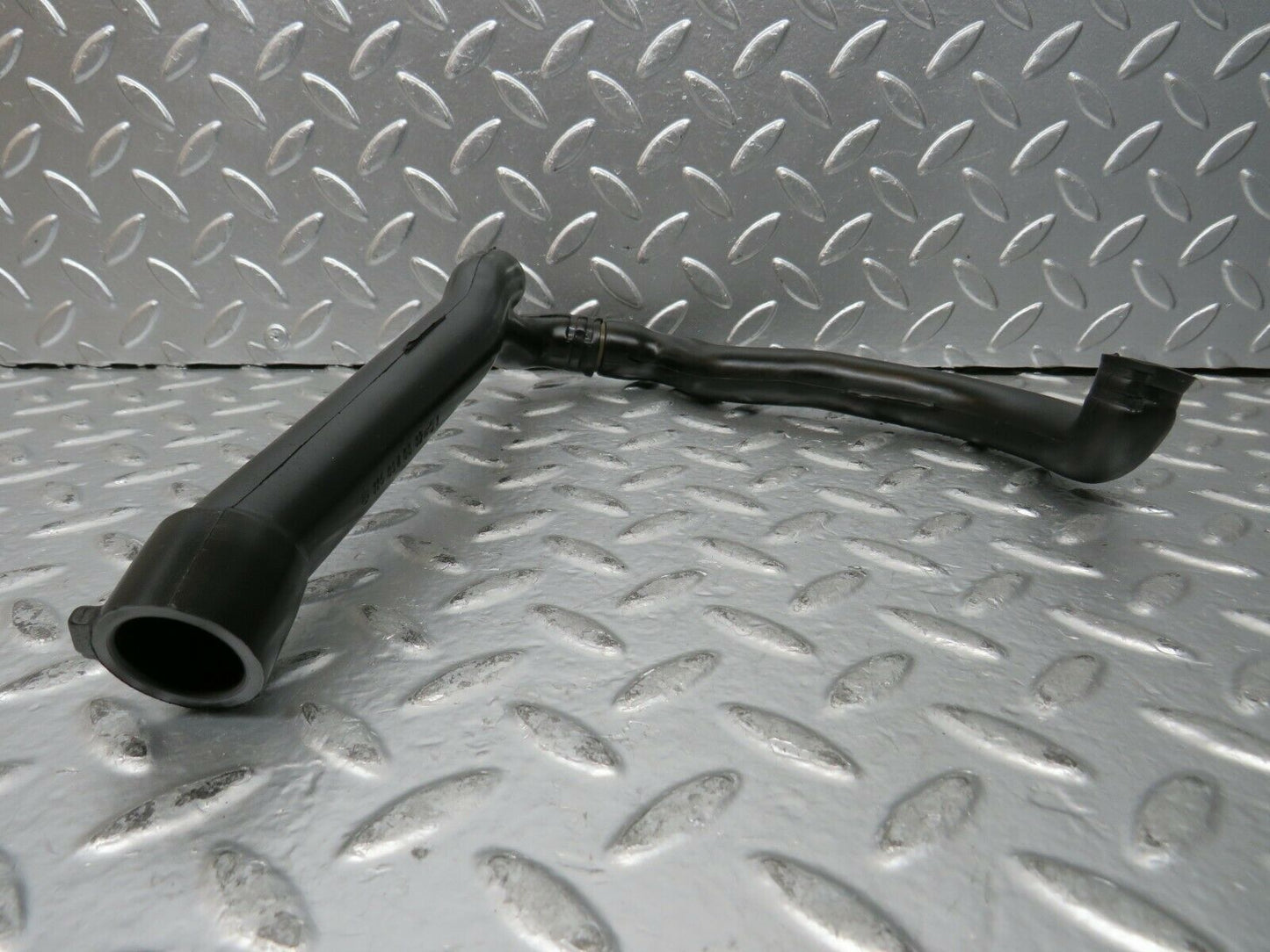 23338 Mercedes-Benz W116 350SE Air Intake Breather Hose 1160940482 1160940682