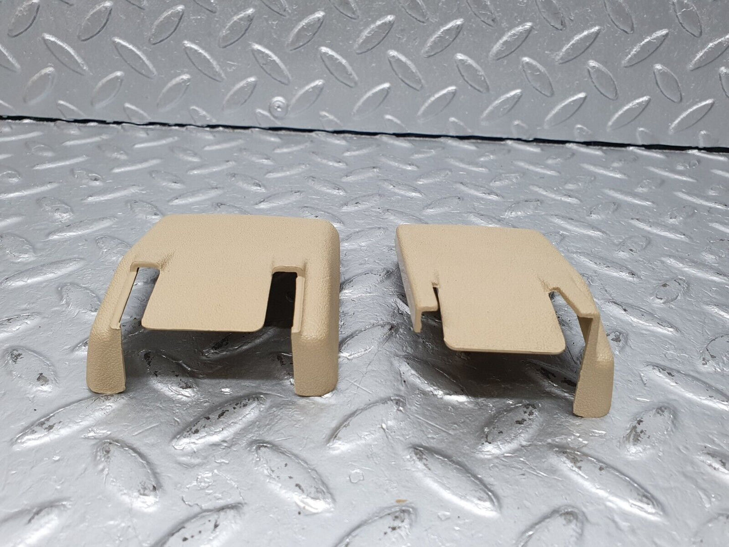 40967 Mercedes-Benz W126 300SE Front Seat Rail Cover Trim 2x Beige 1266841218 1266841018