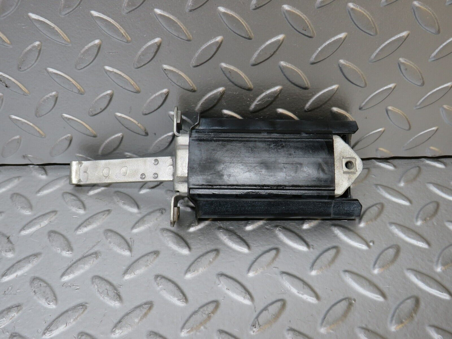 30262 Mercedes-Benz W124 230E Door Safety Check Strap