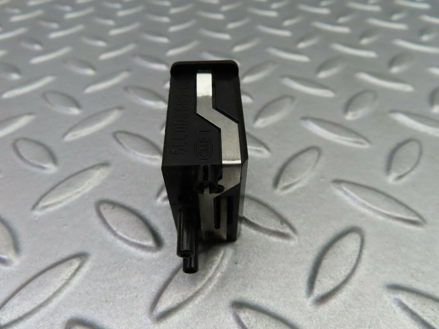 6105 Mercedes-Benz W126 380SE Headlight Level Switch 0008000773