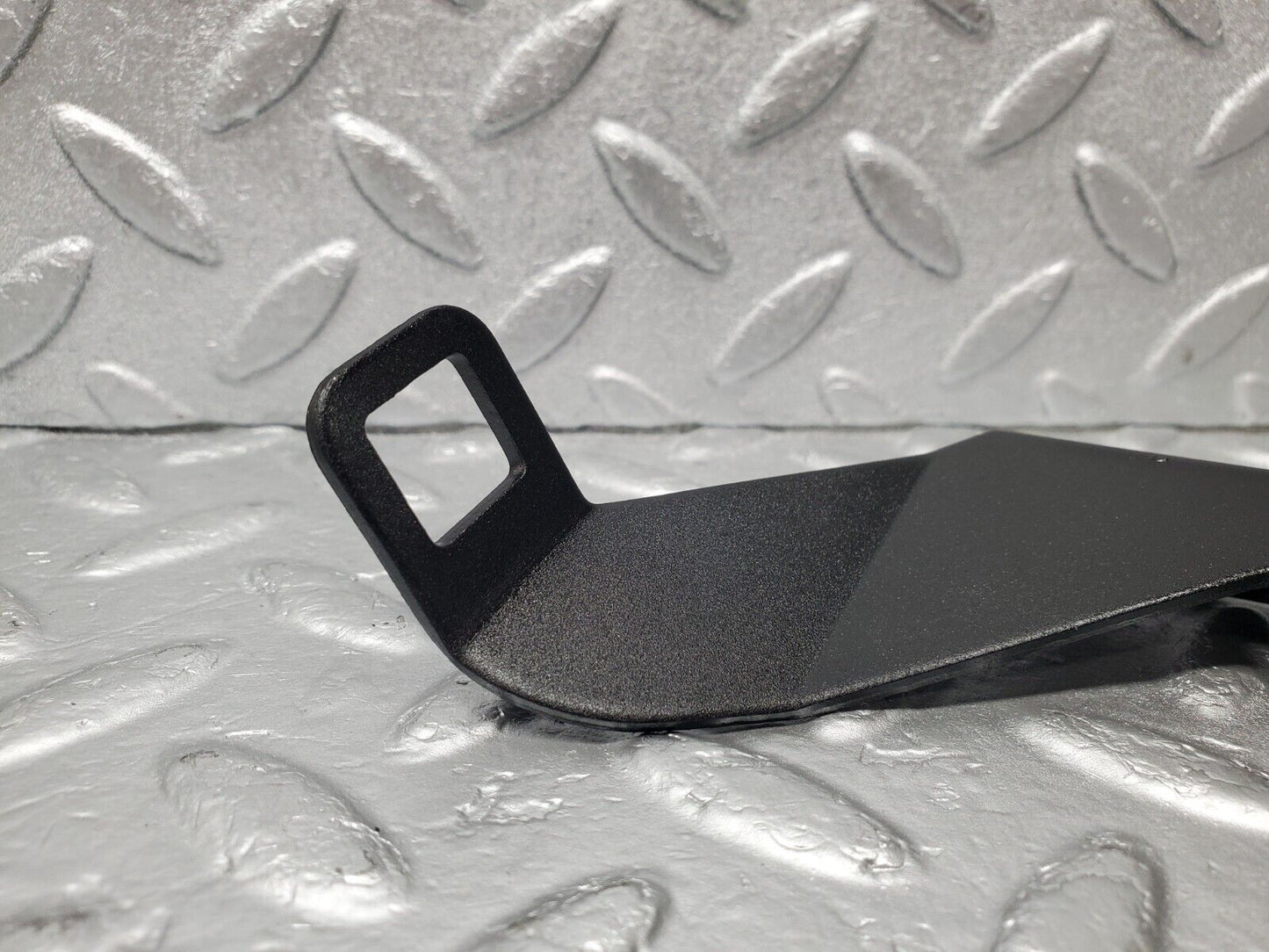 46980 Mercedes-Benz R129 320SL Coupe Accelerator Cable Bracket Holder