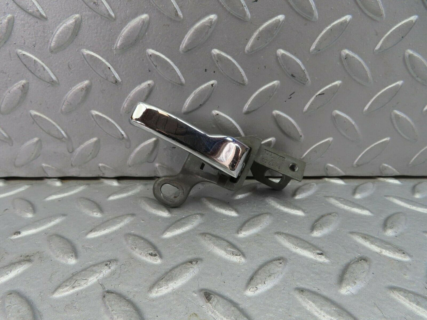 9544 Mercedes-Benz C123 280CE Coupe Chrome Door Handle Right Side 1237600261