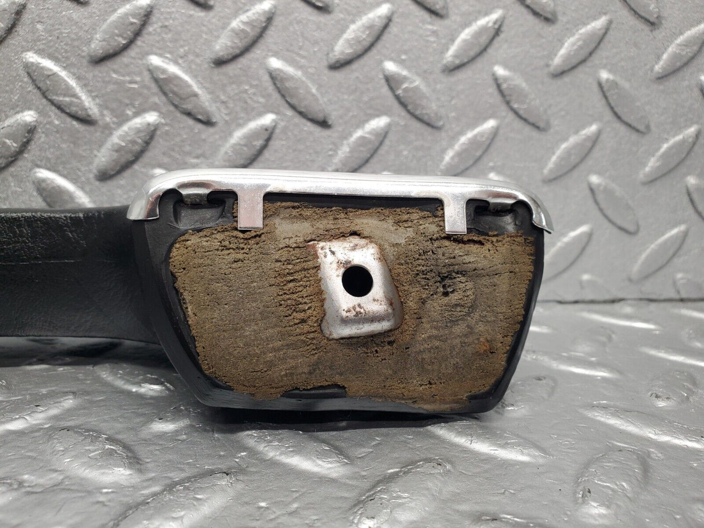 46343 Mercedes-Benz C123 280CE Coupe Front Left Interior Door Handle Black 1239701701